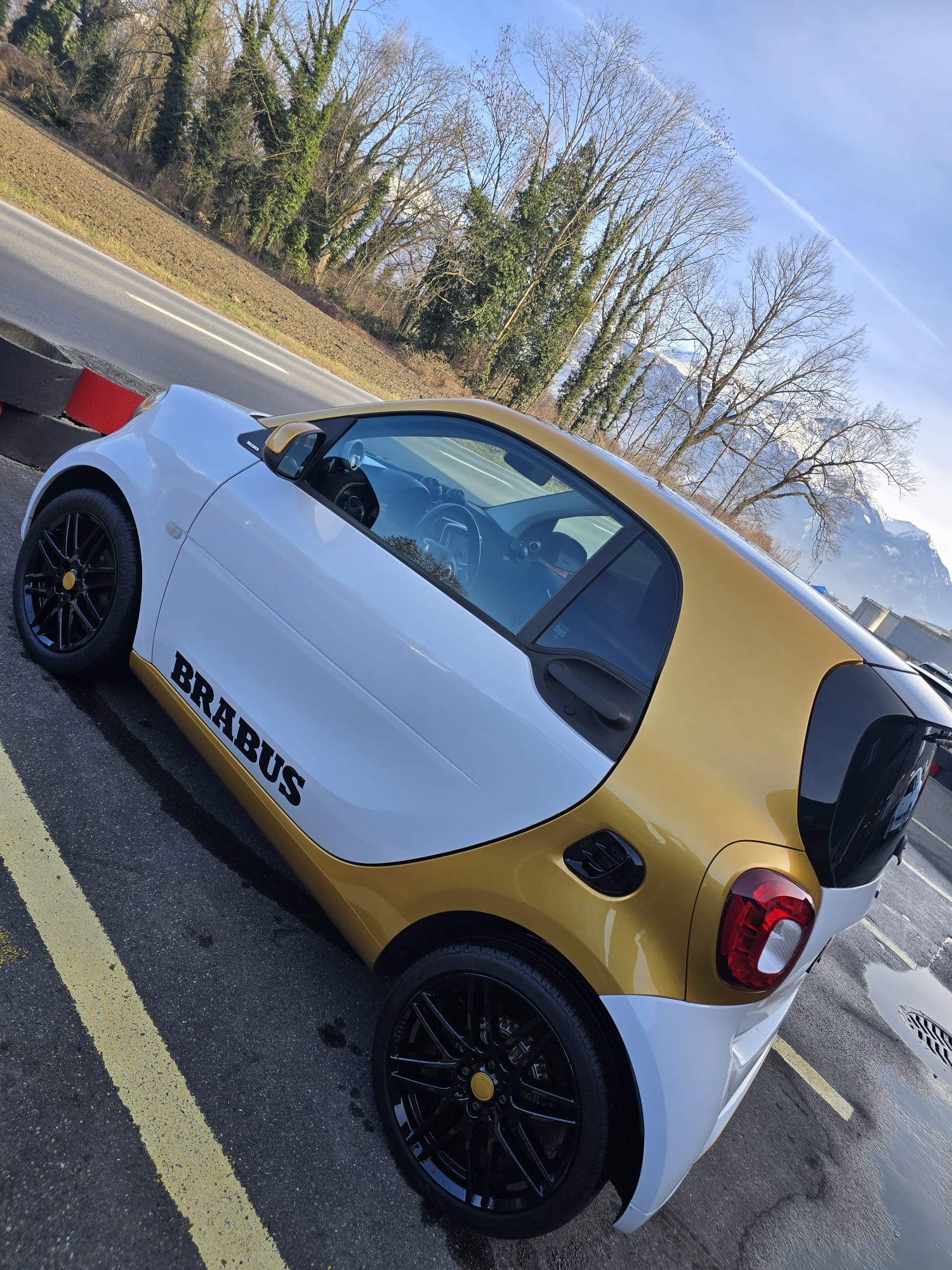 SMART fortwo Brabus twinmatic-image-1
