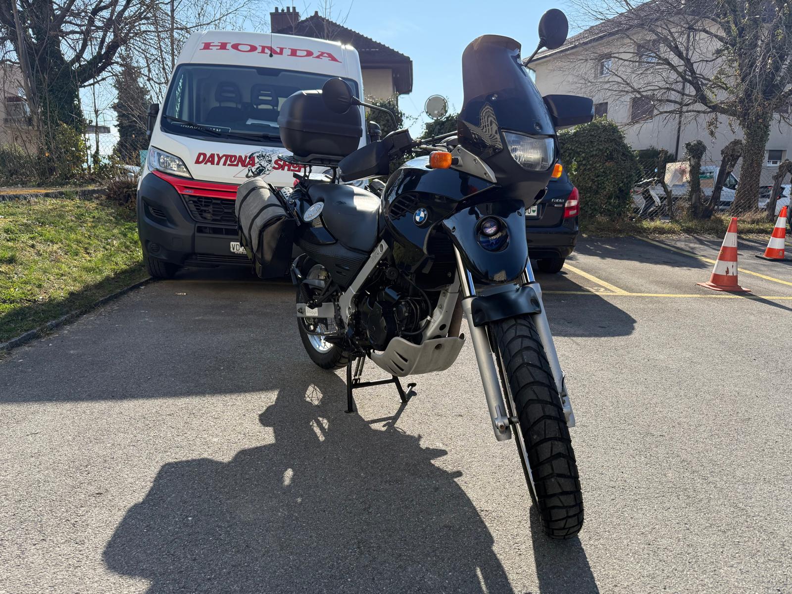 BMW F 650 GS-image-1