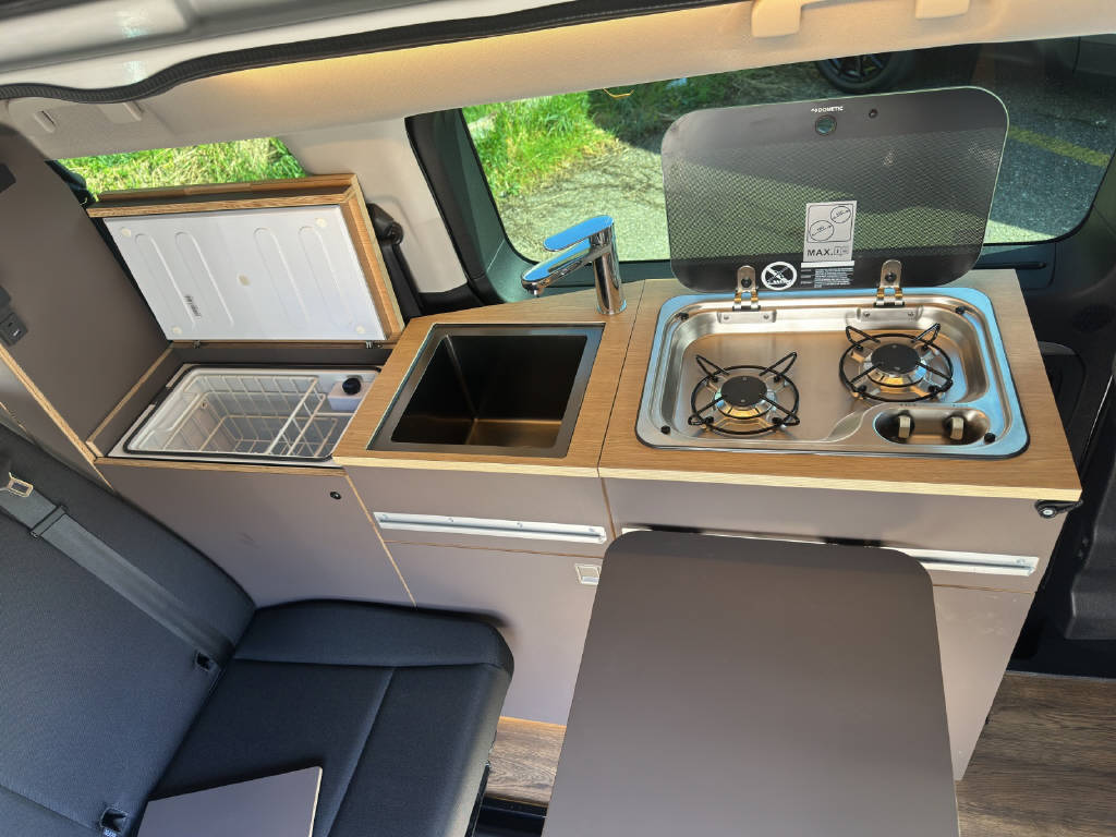 CITROEN Spacetourer Camper M 2.2 BHDi EAT8-image-11