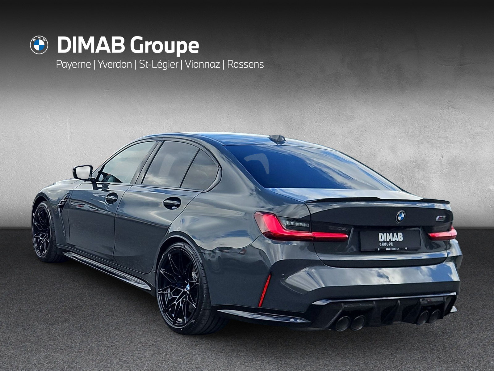 BMW M3 Competition M xDrive-showroom-element-2