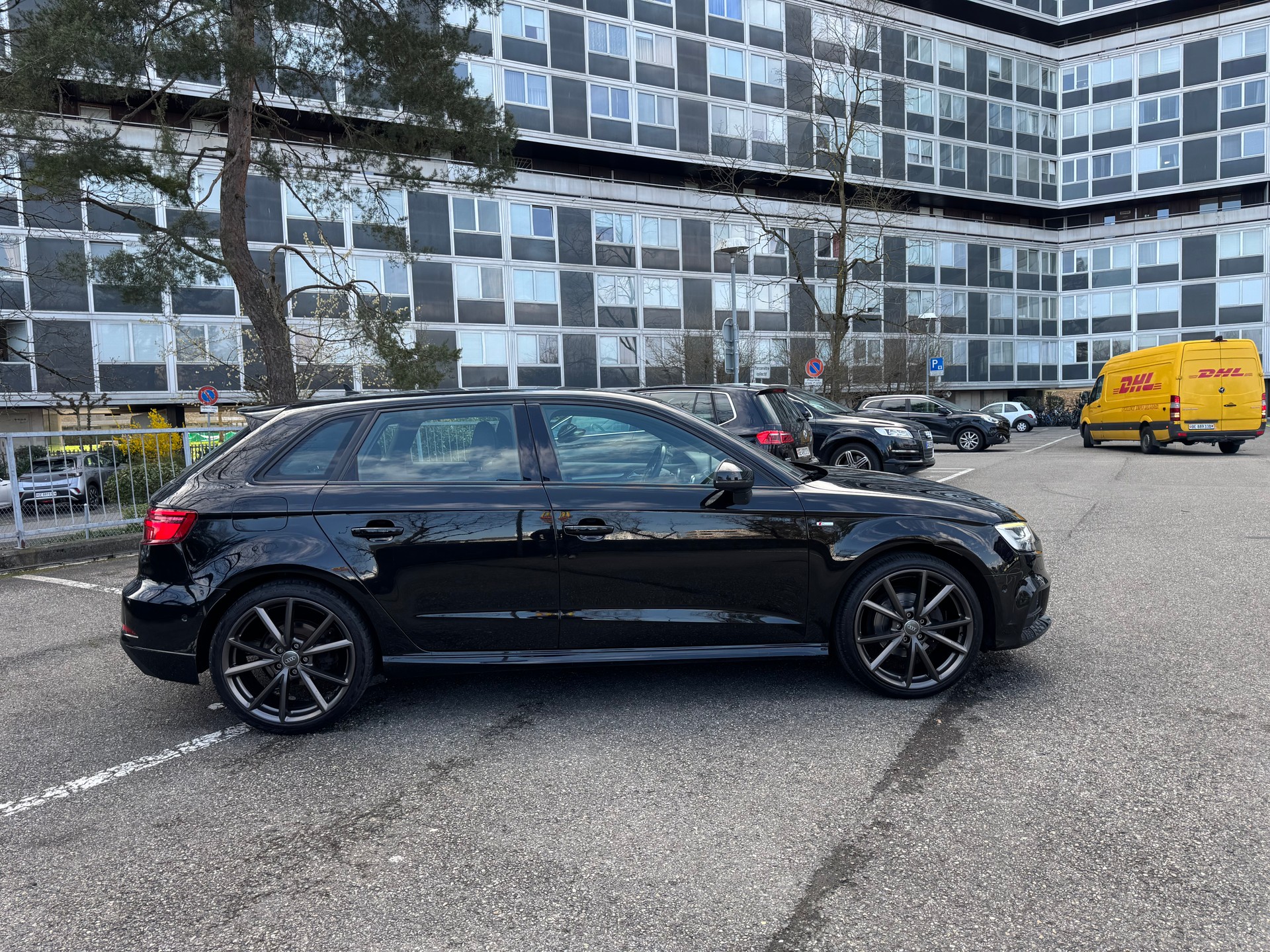 AUDI A3 Sportback 1.4 TFSI Sport S-tronic-image-5