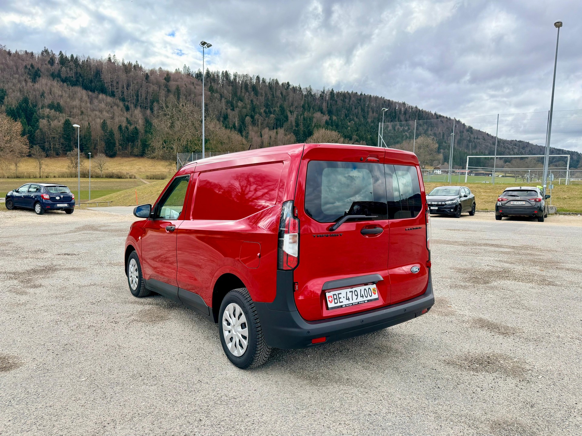 FORD Transit Courier Van 1.0 EcoBoost Trend Automat-image-3