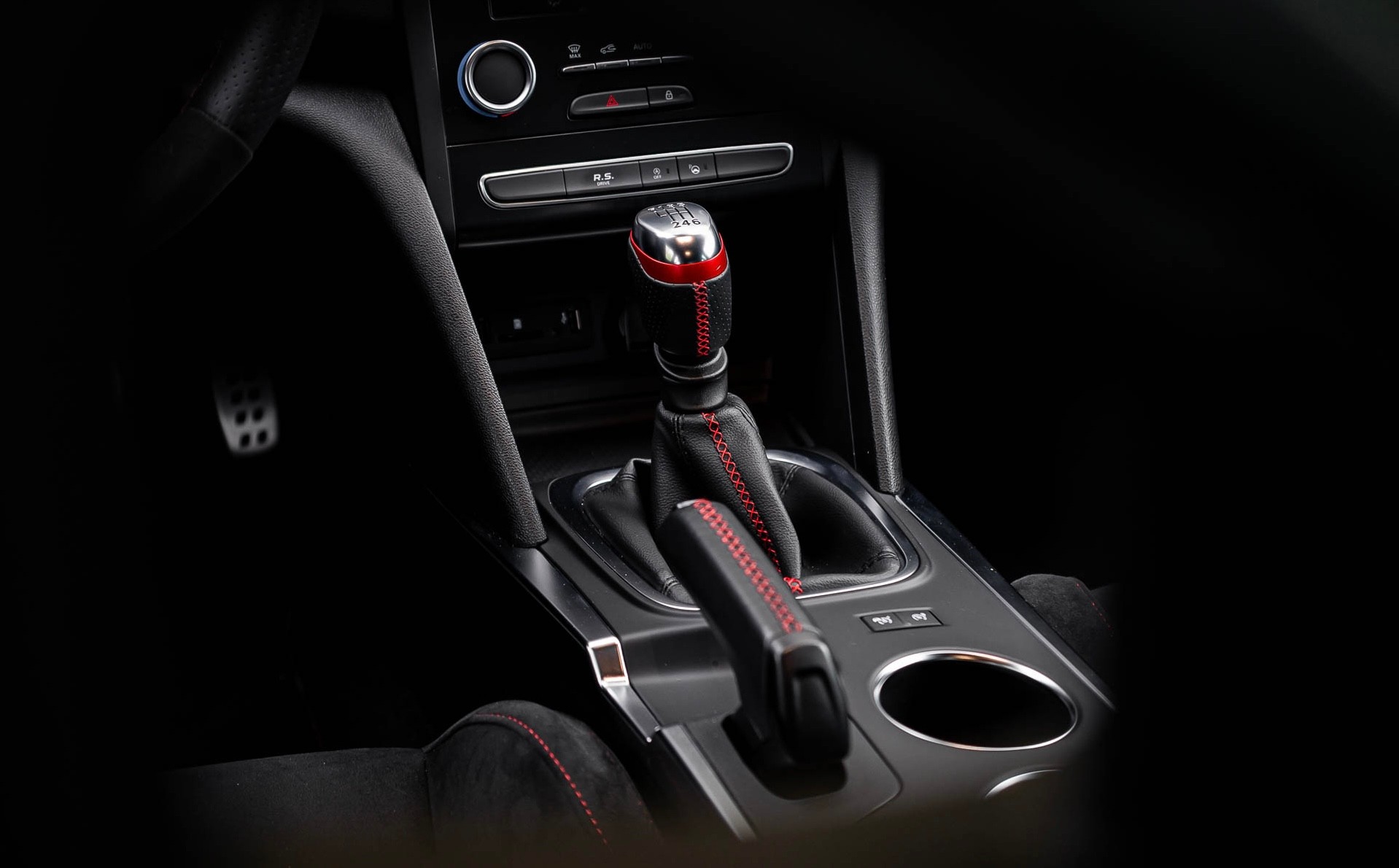 RENAULT Mégane RS Trophy 300-image-11