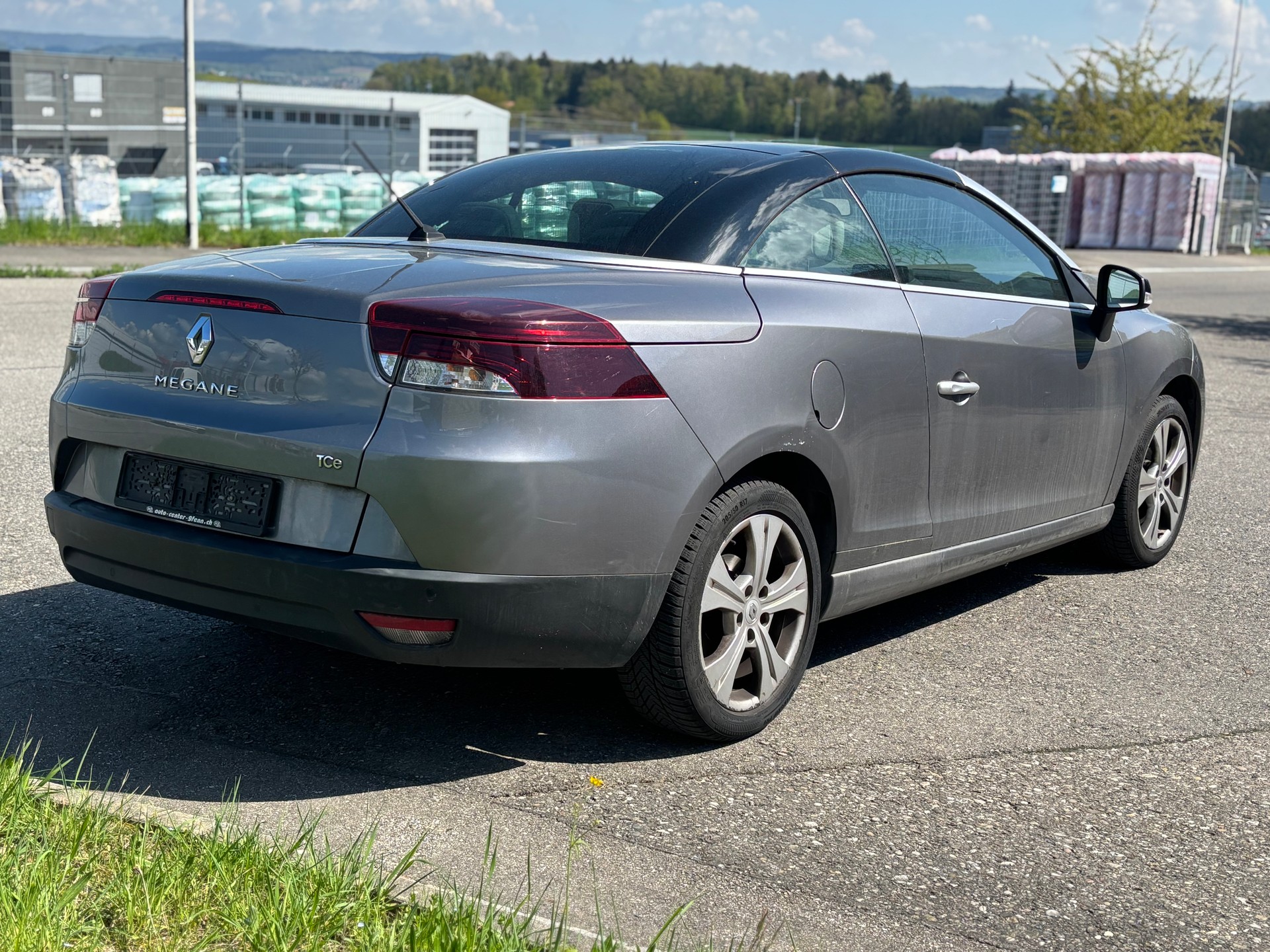 RENAULT Mégane CC 1.4 16V Turbo Dynamique-image-6