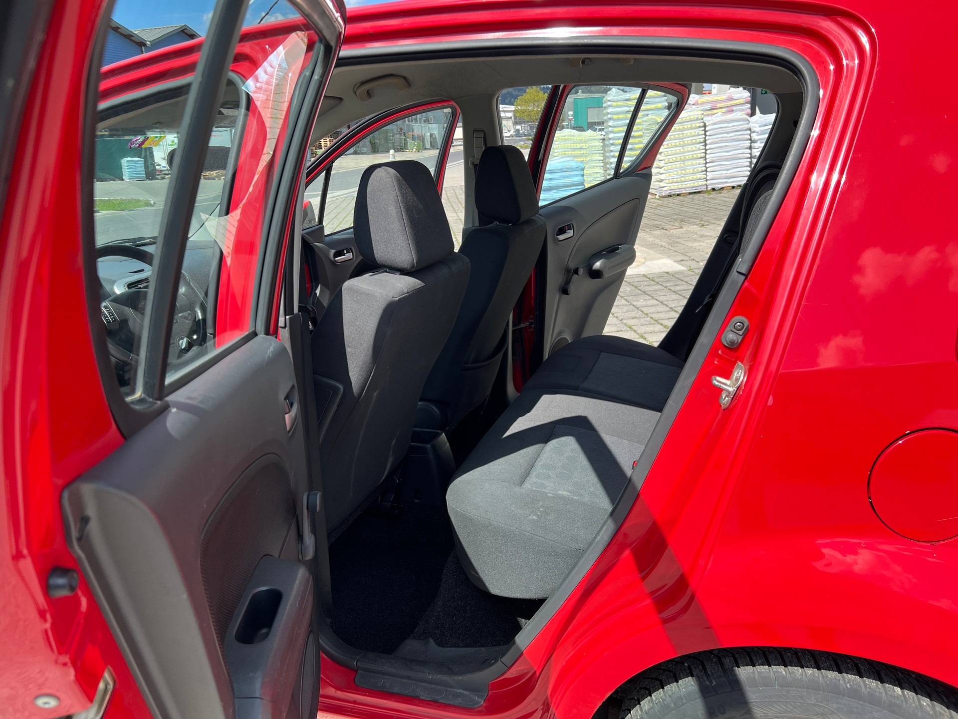 SUZUKI Splash 1.0i 12V GL-image-10