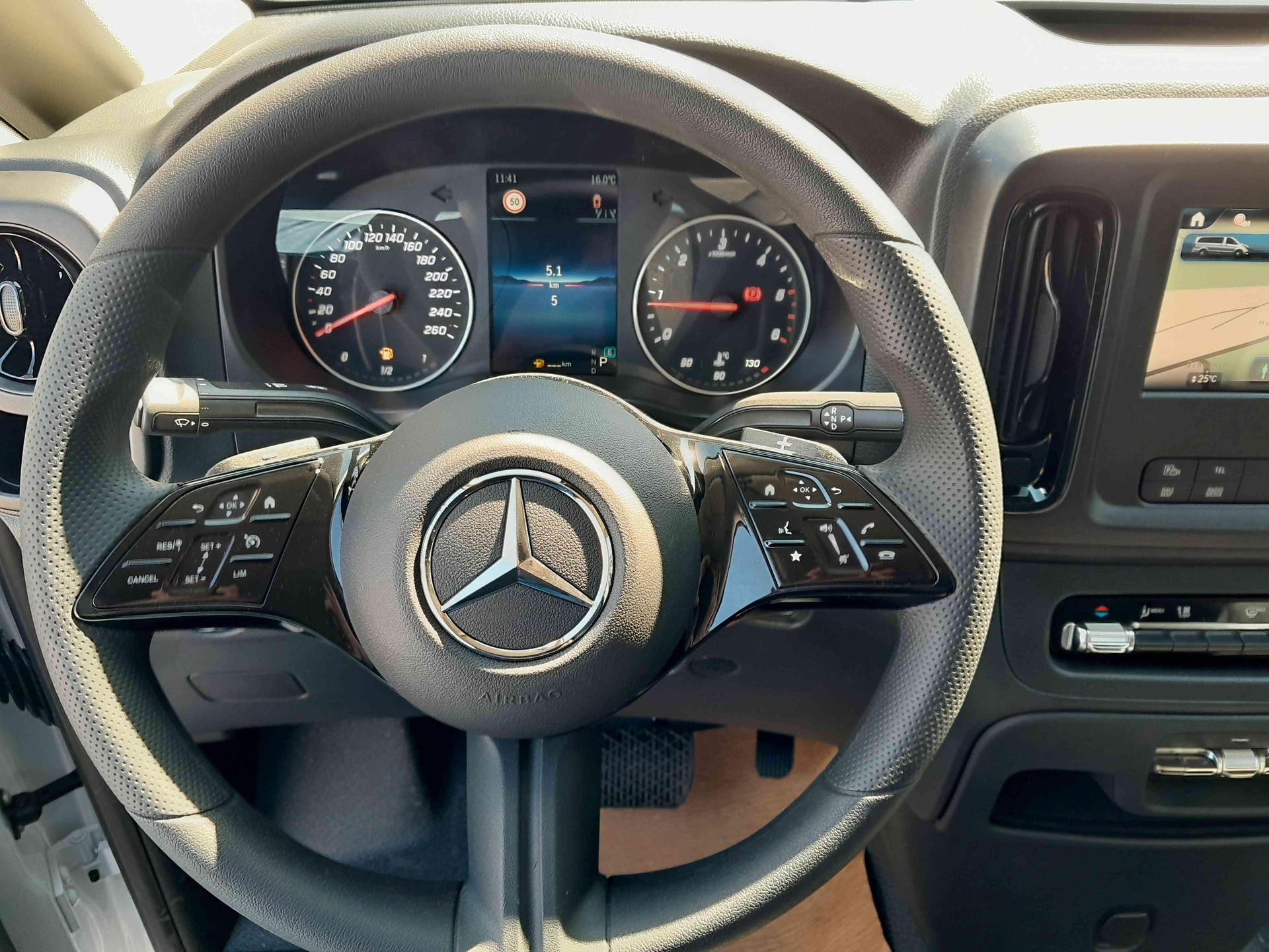 MERCEDES-BENZ Vito 114 Kaw. L 2.0 CDI Pro Worker-image-8