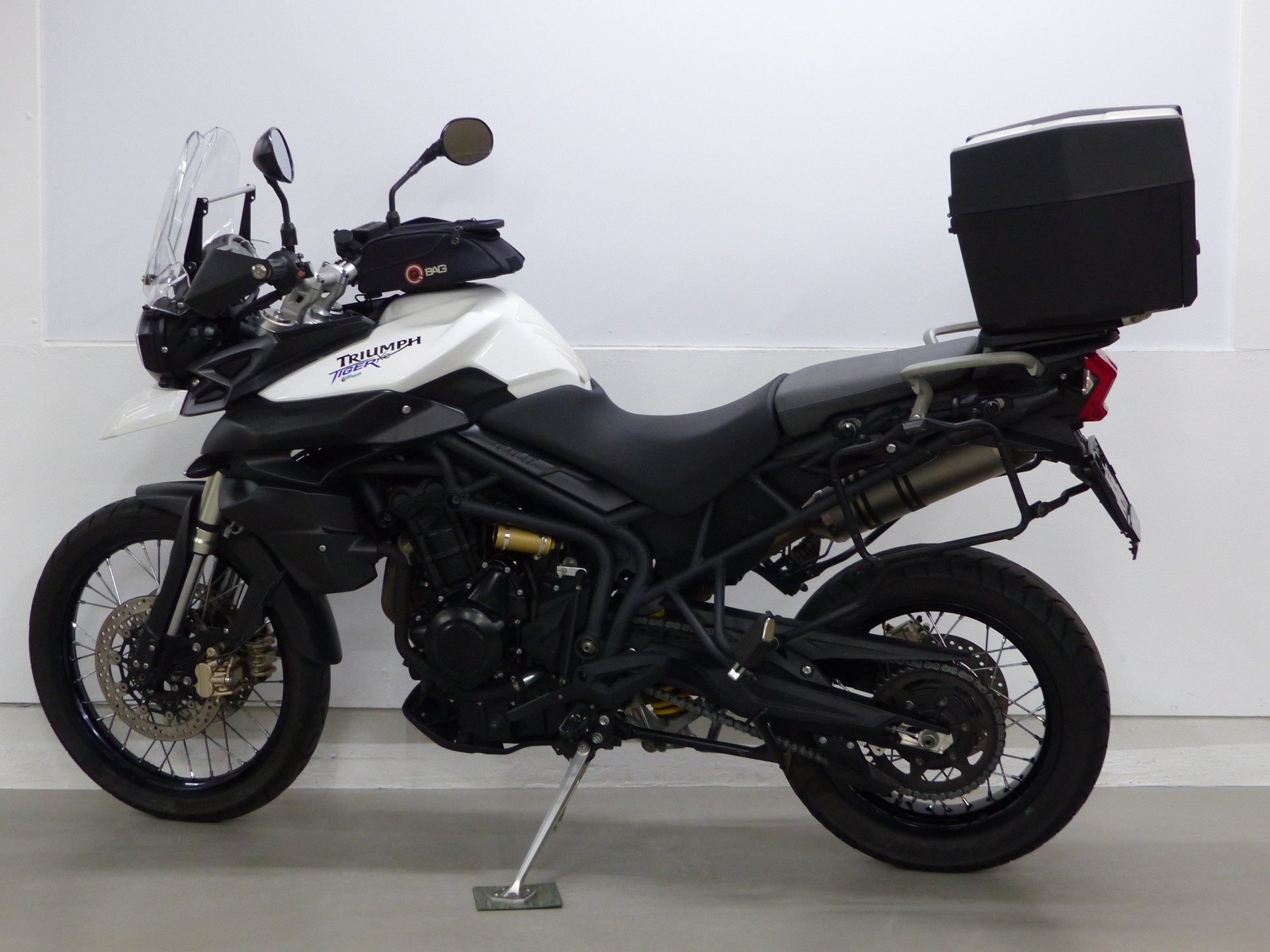 TRIUMPH Tiger 800 XC ABS mit Zubehör-image-3