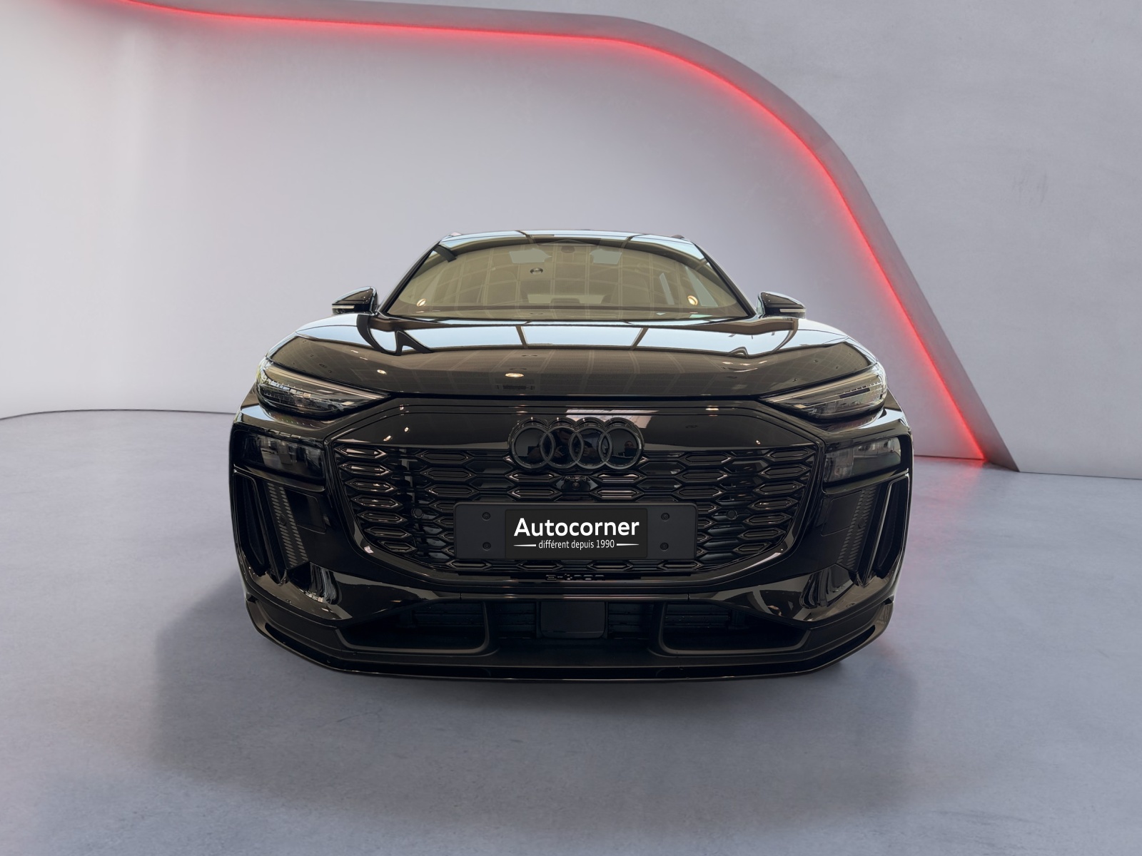 AUDI Q6 e-tron quattro-image-5