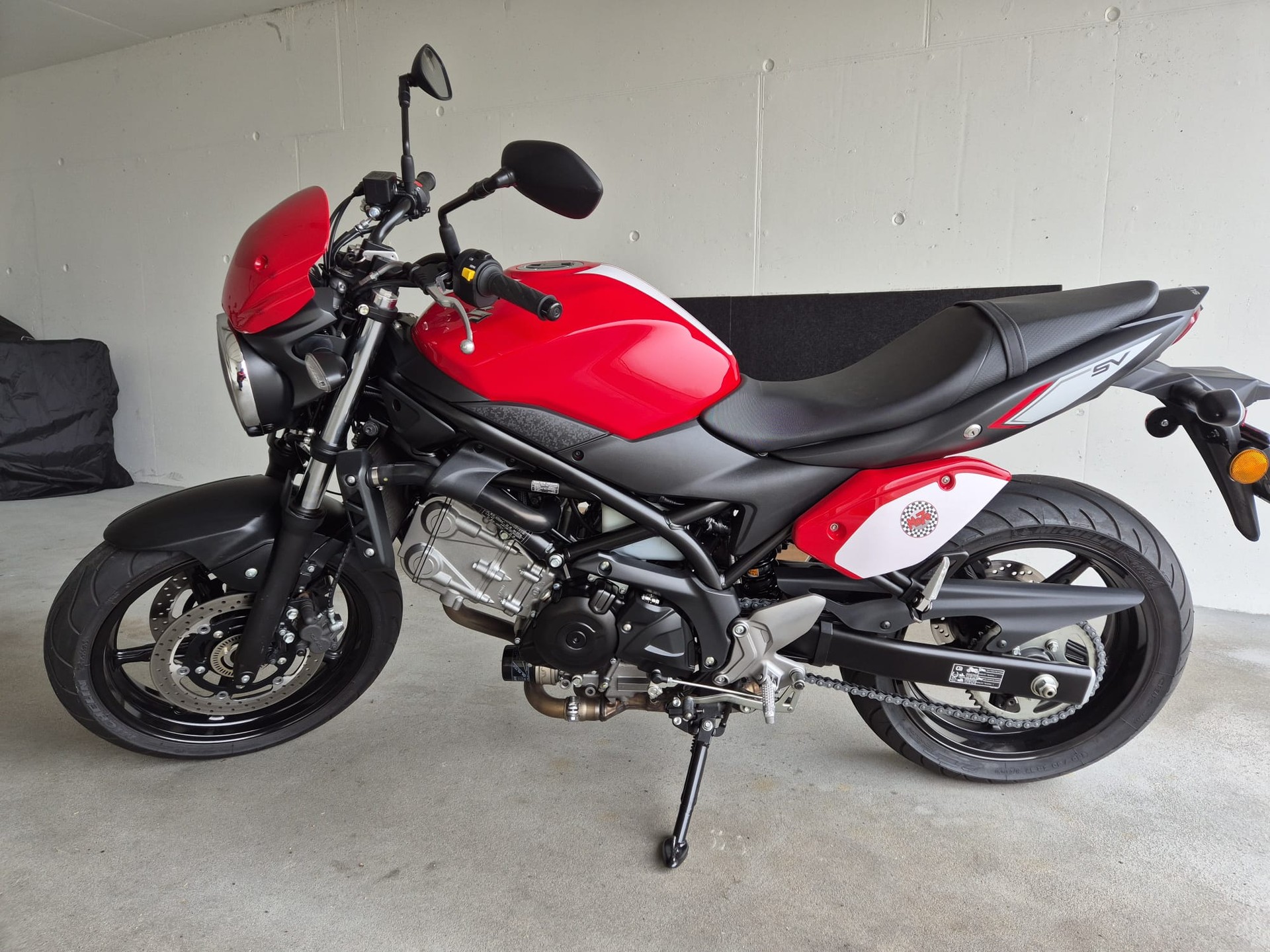 SUZUKI SV 650 ABS L6-image-1