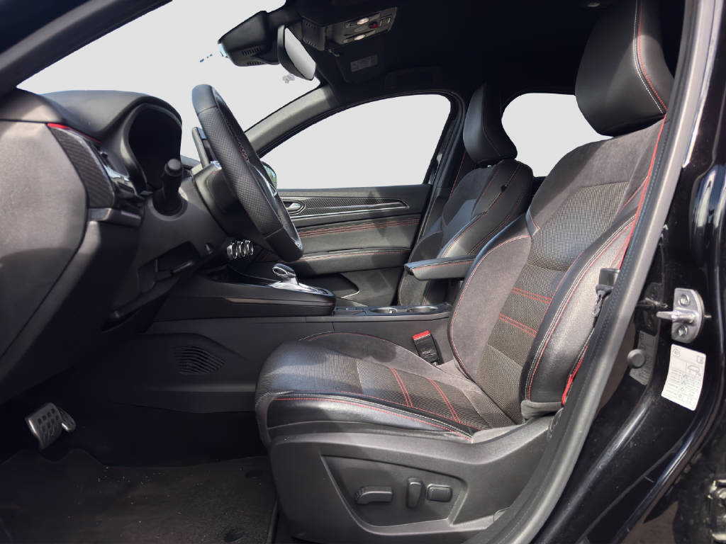 RENAULT Arkana 1.6 E-Tech R.S. Line-image-5