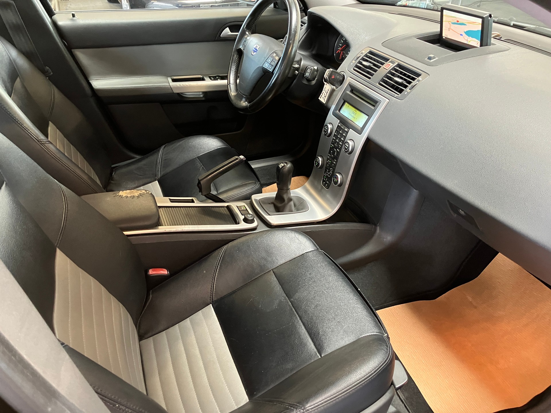 VOLVO V50 1.6D DRIVe Start/Stop-image-30