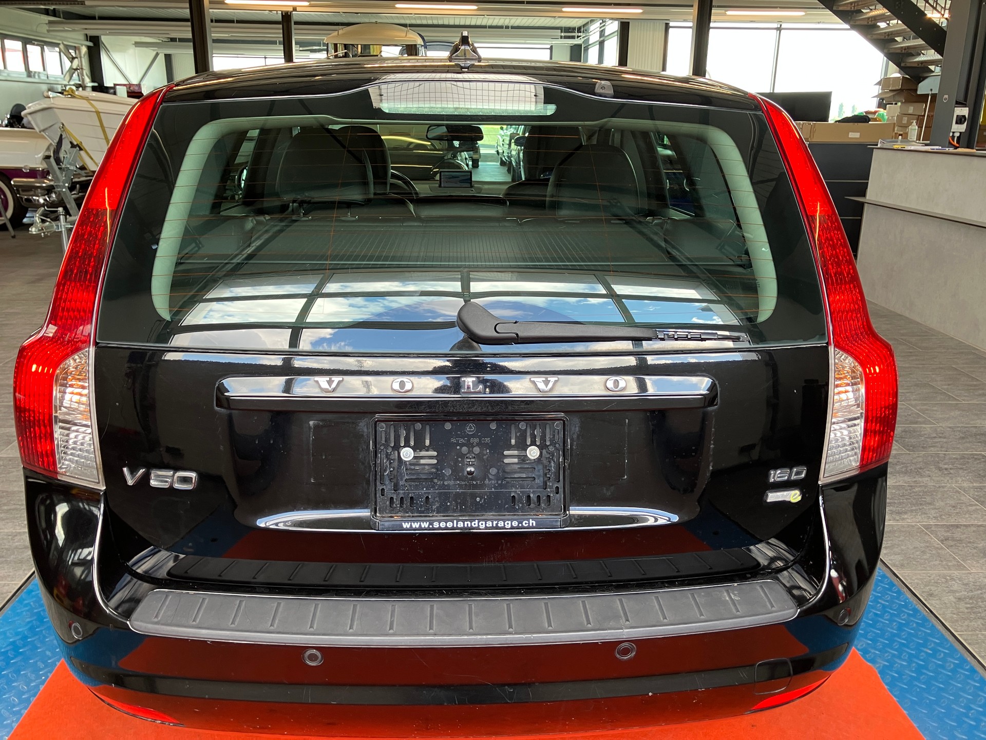 VOLVO V50 1.6D DRIVe Start/Stop-showroom-element-3