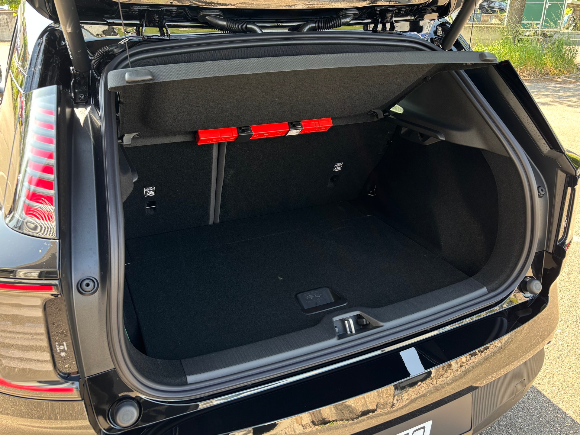 VOLVO EX30 E60 Ultra-image-9