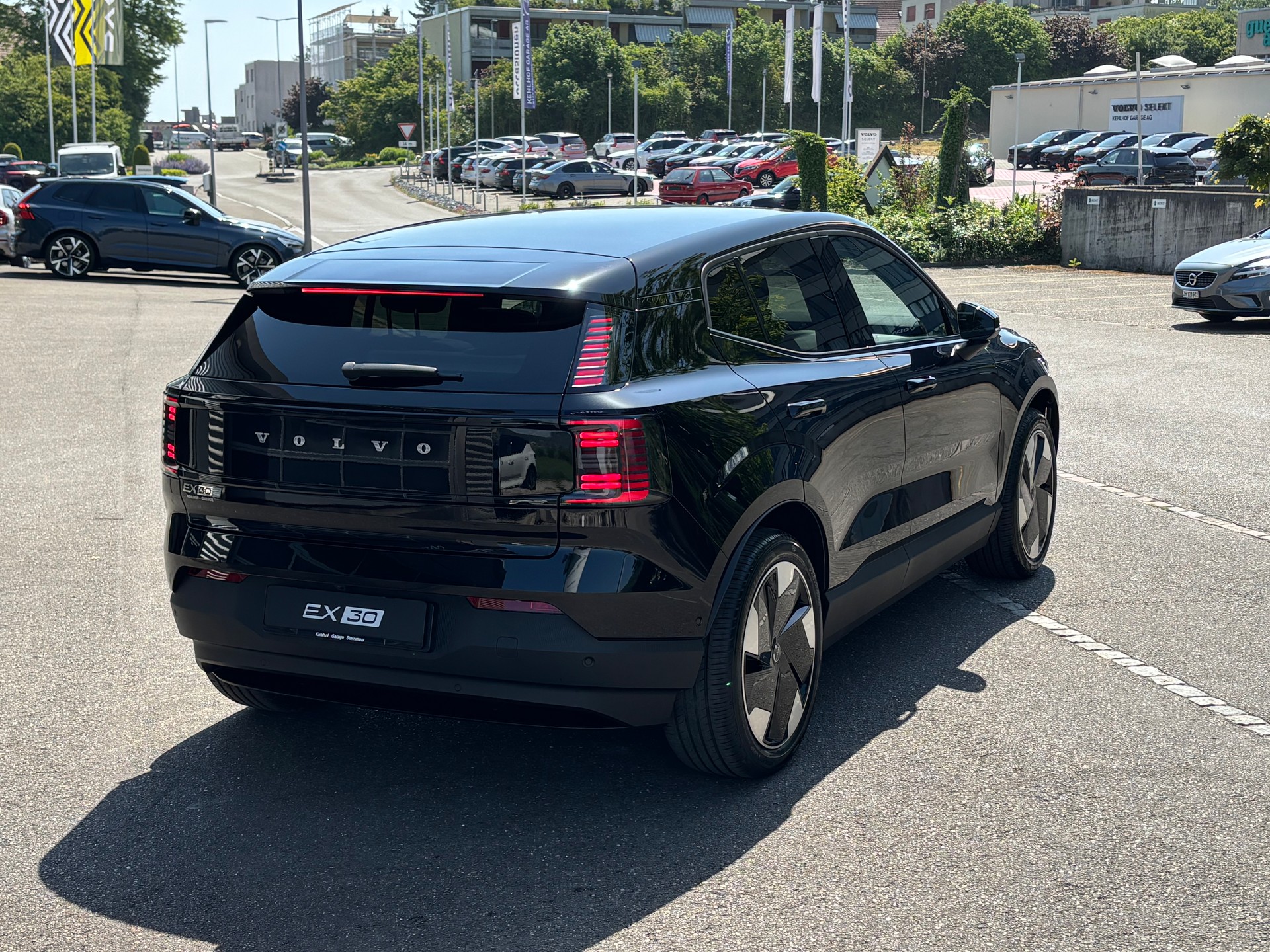 VOLVO EX30 E60 Ultra-image-5