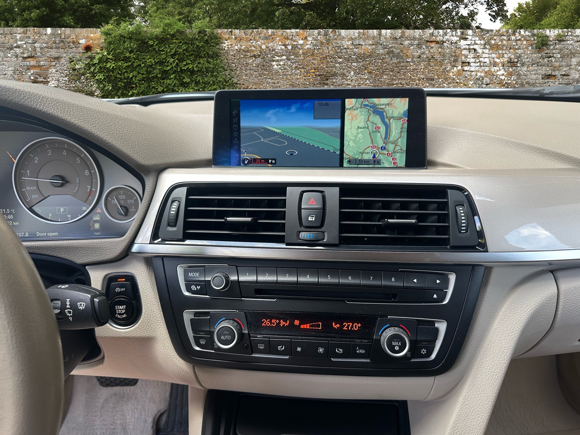 BMW 328i Luxury Line Steptronic-image-8