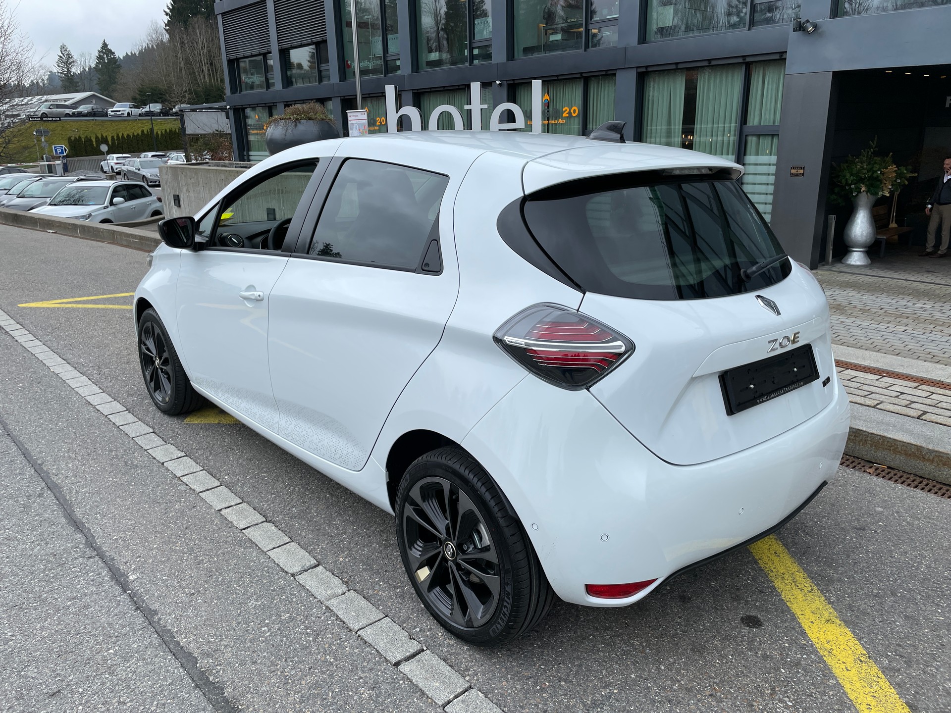 RENAULT Zoe R135 (incl. Batterie) Iconic-image-8