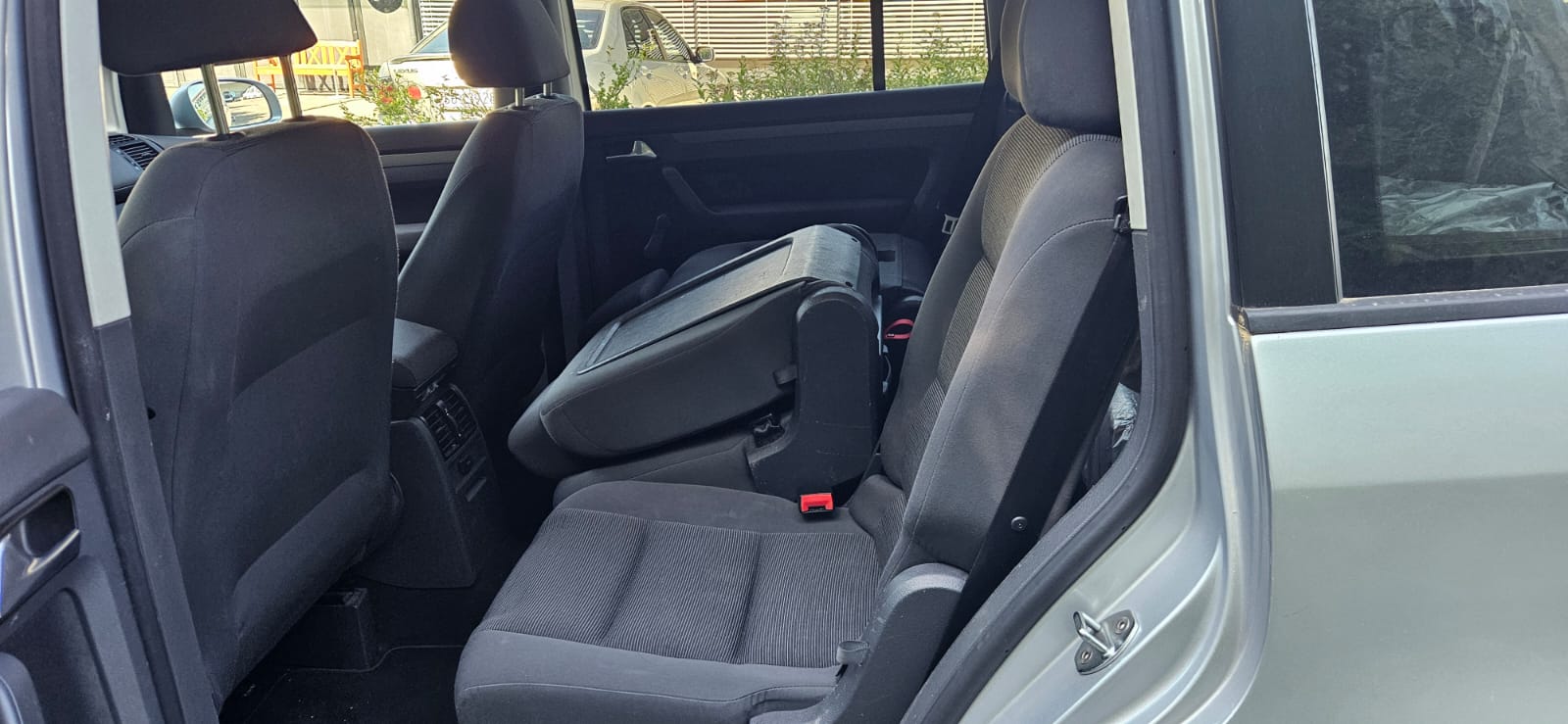 VW Touran 1.4 TSI Highline-image-8