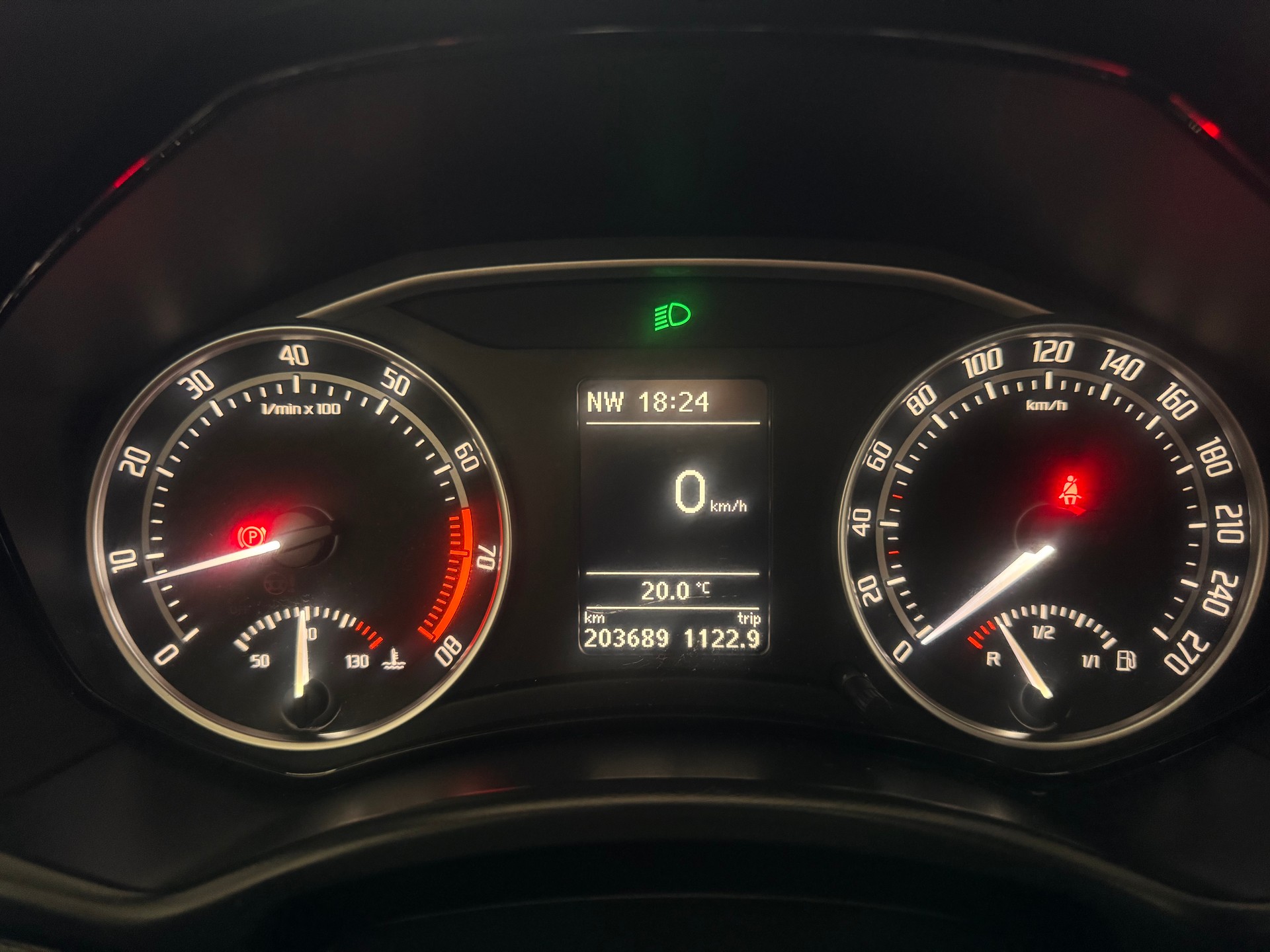 SKODA Octavia Combi 2.0 TSI RS-image-15
