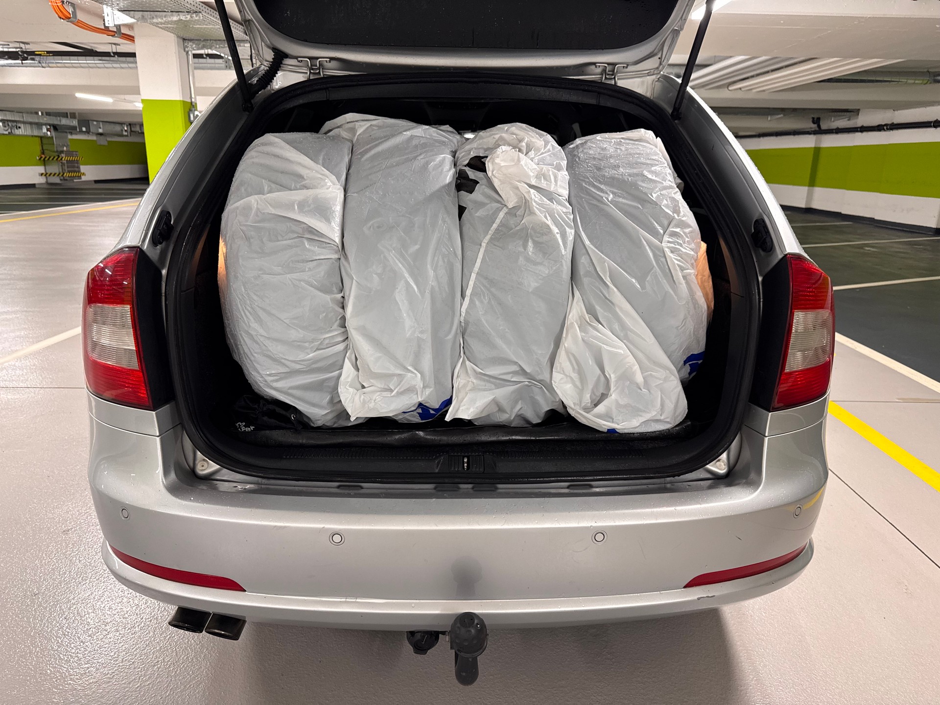 SKODA Octavia Combi 2.0 TSI RS-image-7