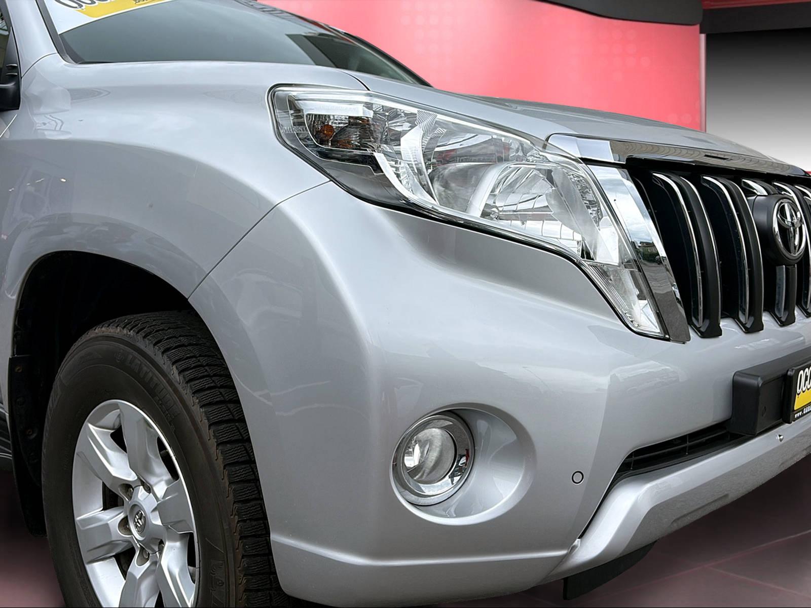 TOYOTA Land Cruiser 3.0 D-4D Linea Luna-image-12
