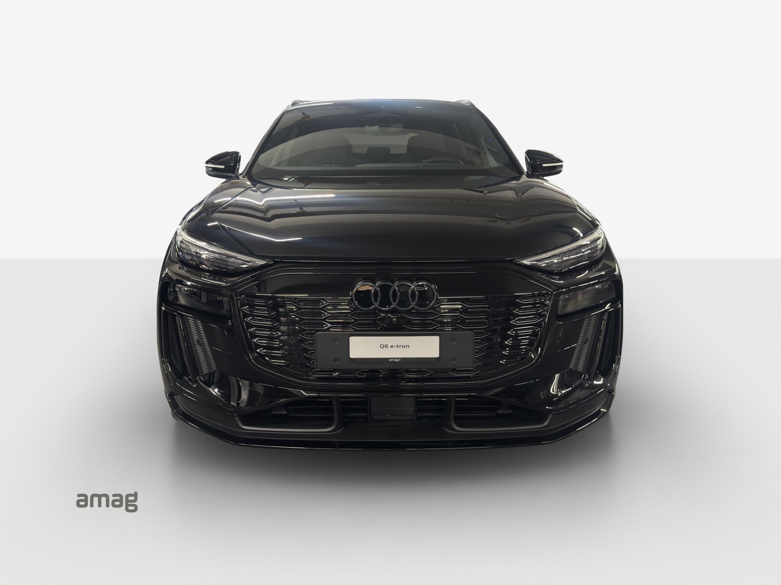 AUDI Q6 e-tron quattro-image-6