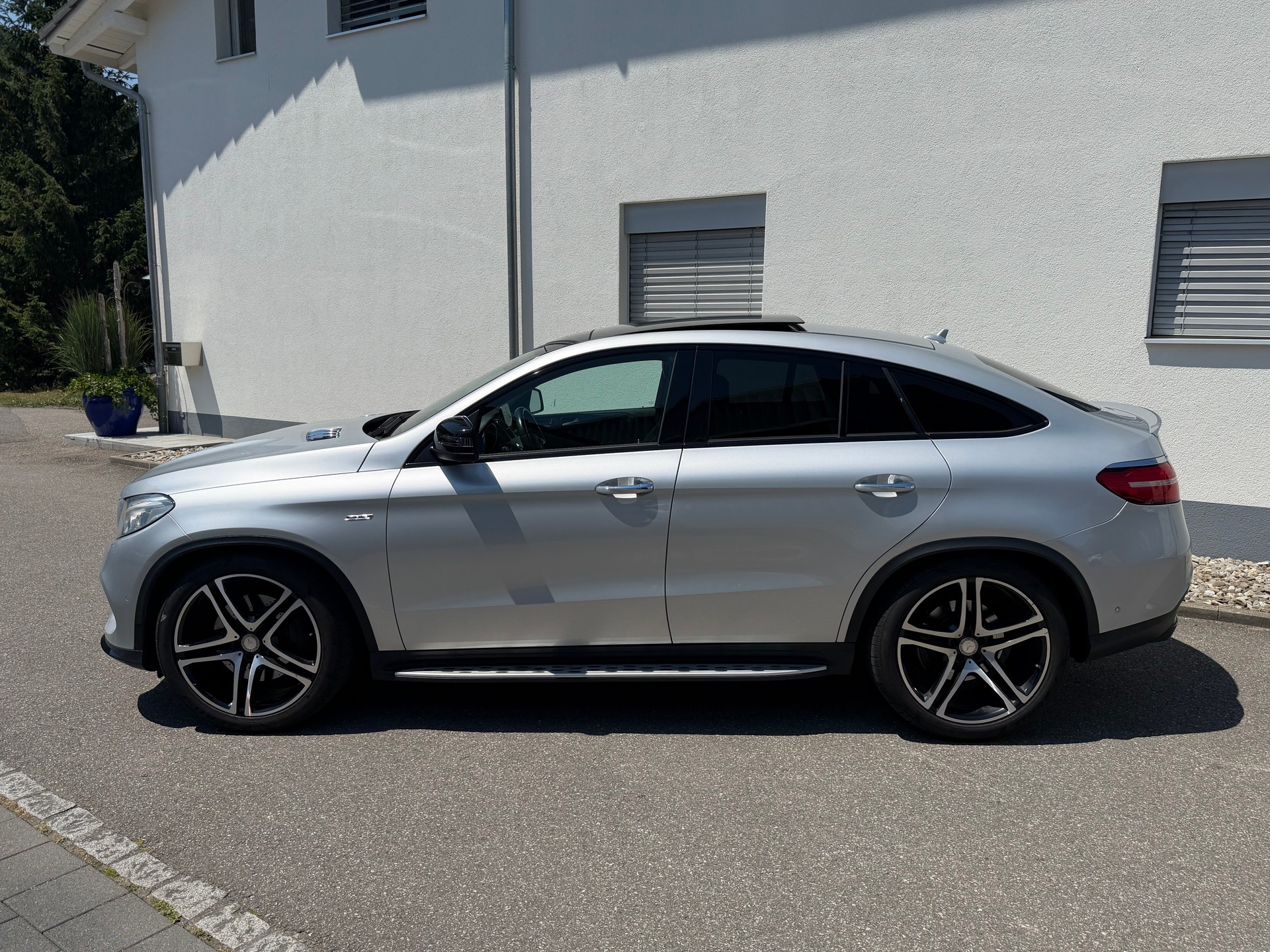 MERCEDES-BENZ GLE Coupé 450 AMG 4Matic 9G-Tronic-image-12