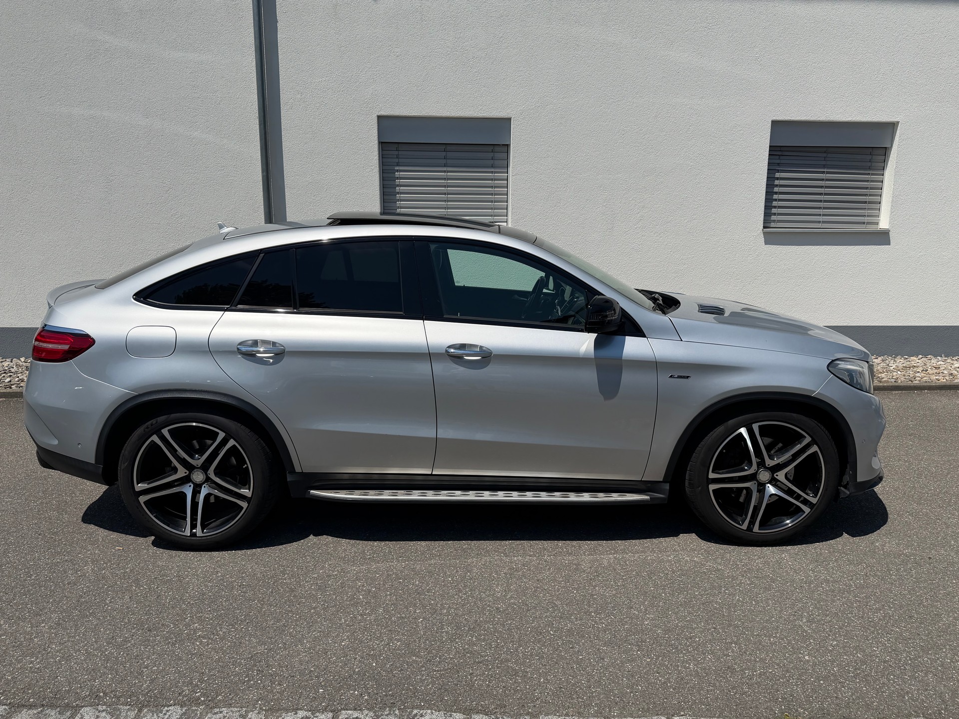 MERCEDES-BENZ GLE Coupé 450 AMG 4Matic 9G-Tronic-image-4