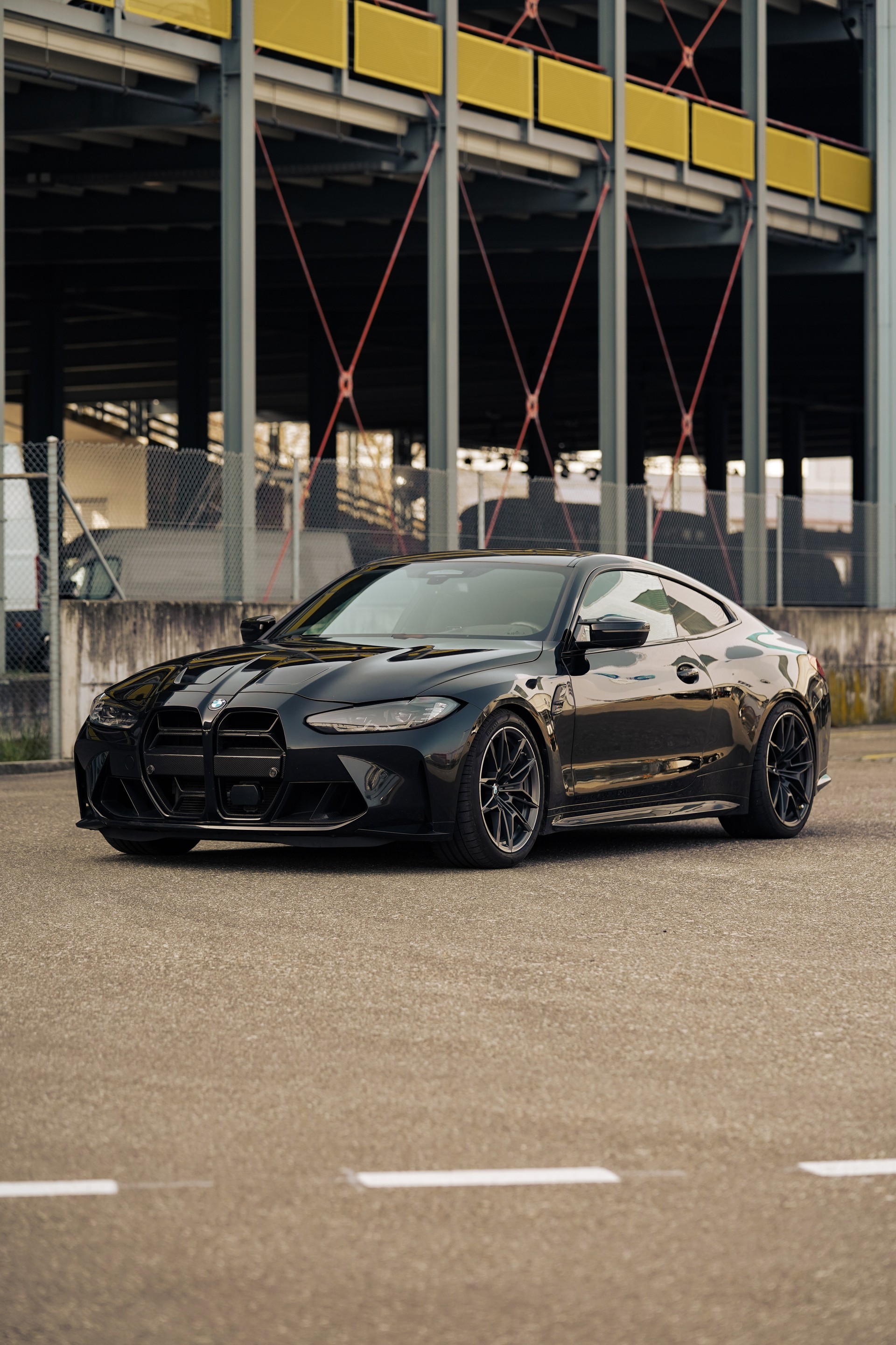 BMW M4 Competition xDrive-image-2