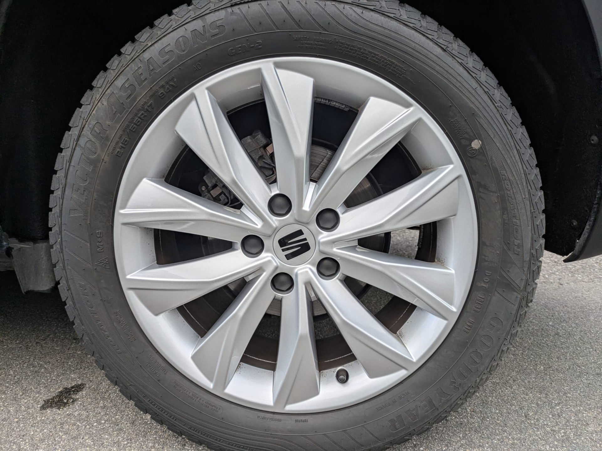 SEAT Ateca 1.5 TSI EVO DSG Experience-image-27