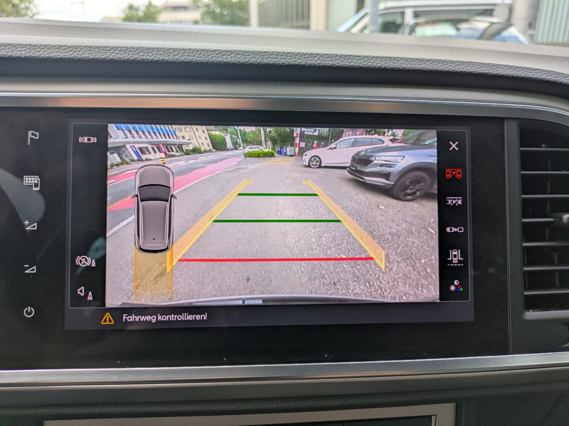 SEAT Ateca 1.5 TSI EVO DSG Experience-image-22