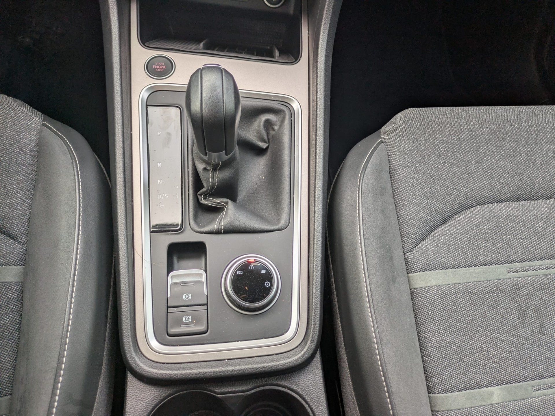 SEAT Ateca 1.5 TSI EVO DSG Experience-image-25