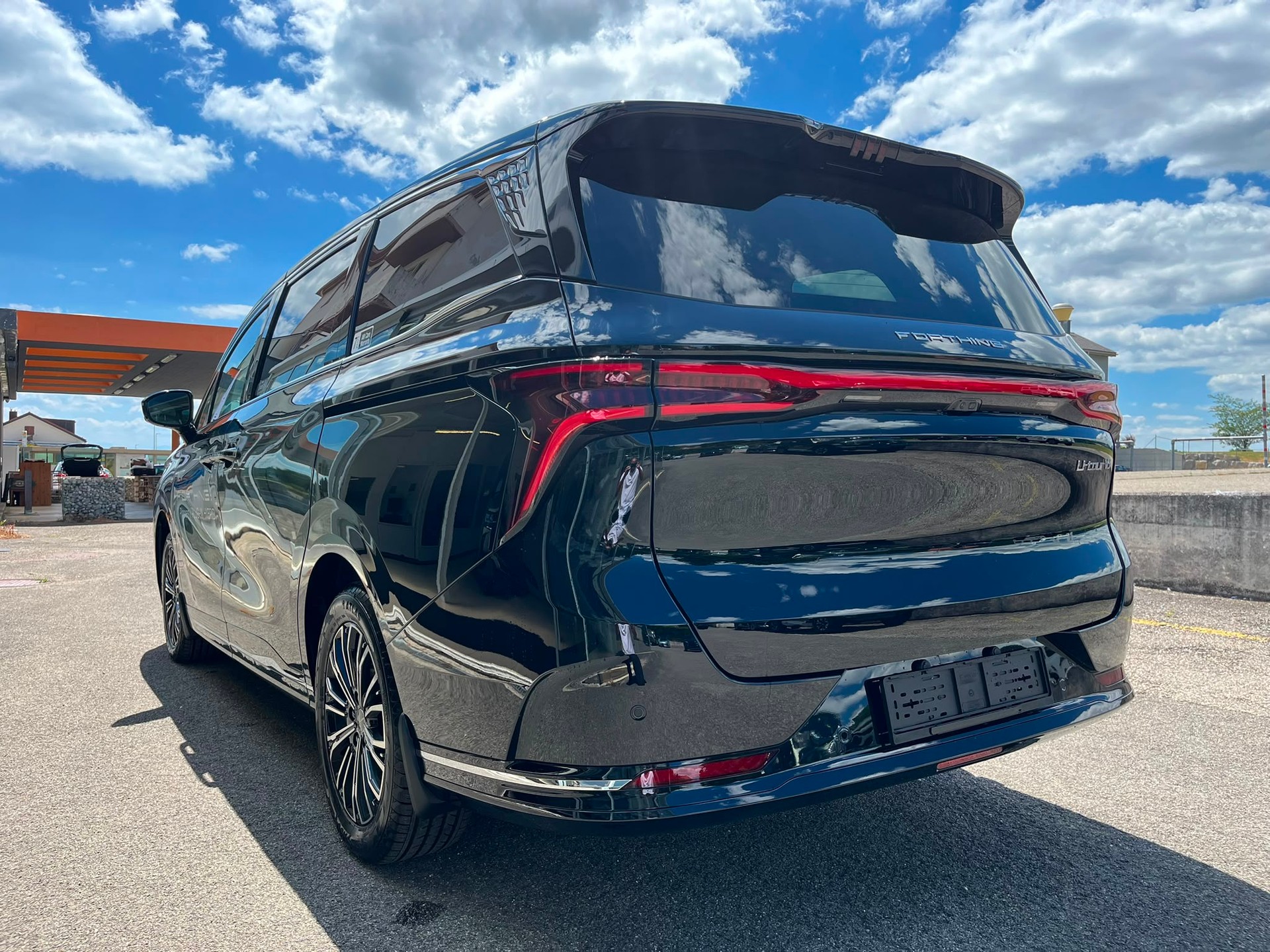 FORTHING 9 1.5T PHEV-image-4