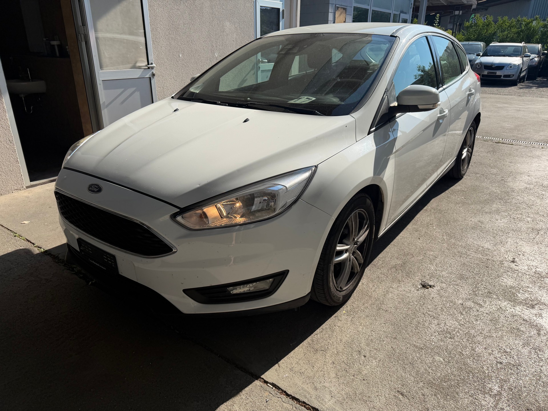 FORD Focus 1.0 SCTi Business-image-1