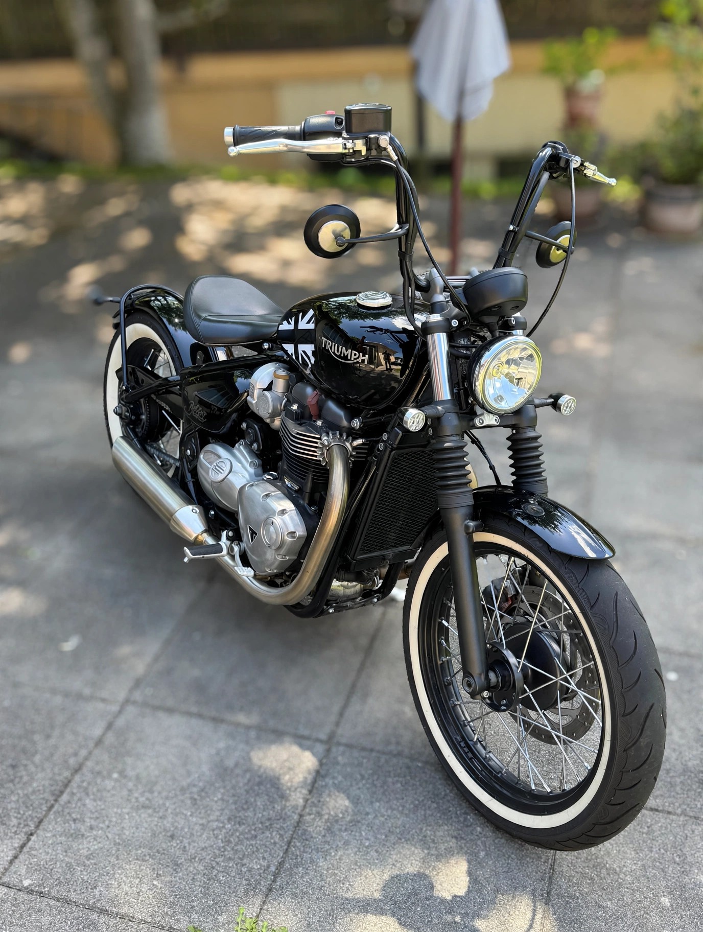 TRIUMPH Bonneville 1200 Bobber ABS-image-3