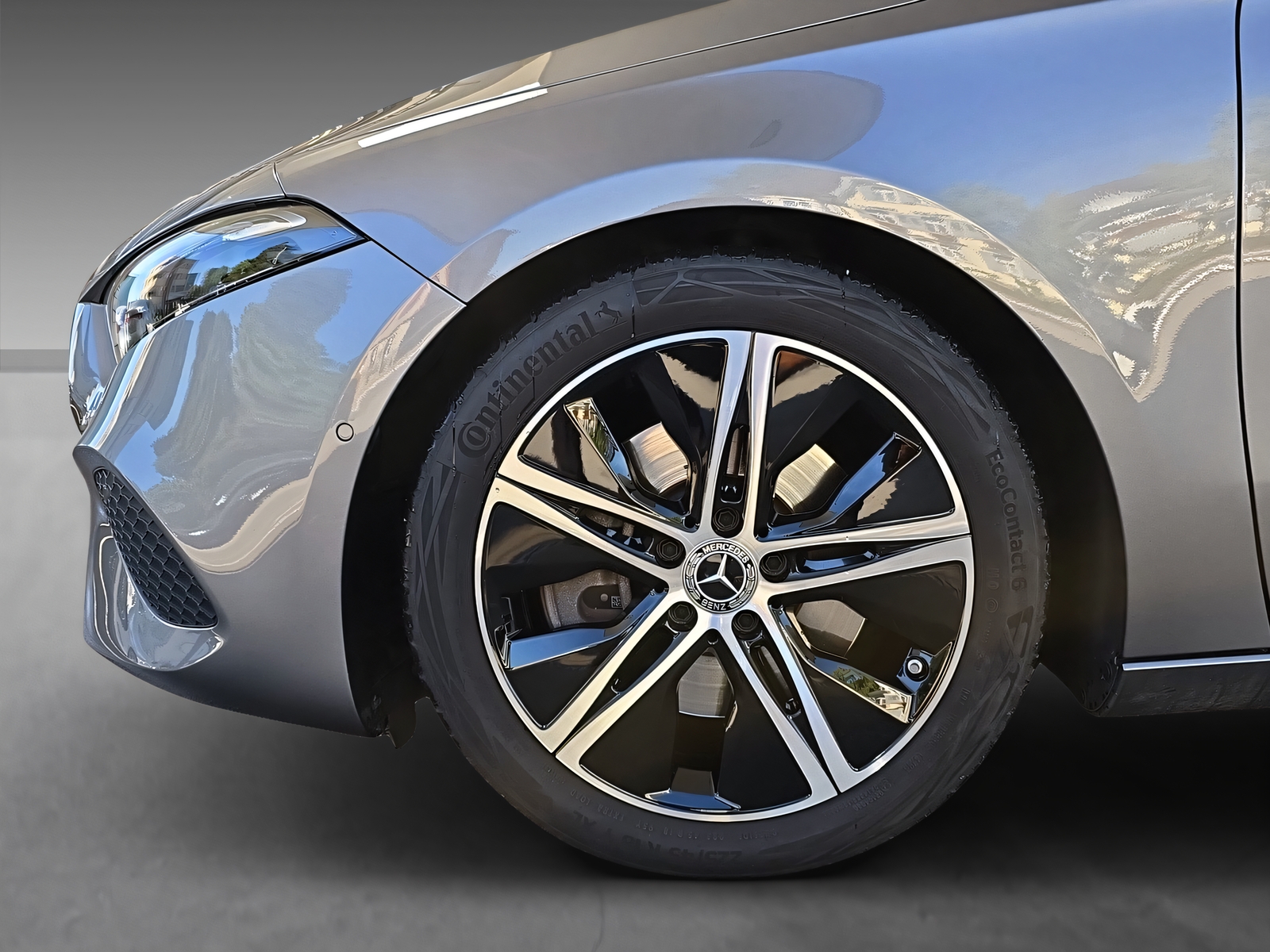 MERCEDES-BENZ A 250 4Matic-image-5