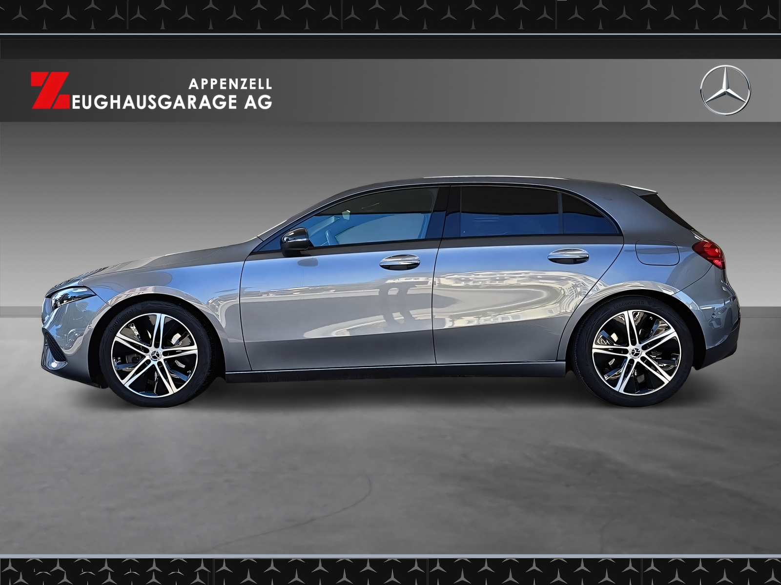 MERCEDES-BENZ A 250 4Matic-showroom-element-1