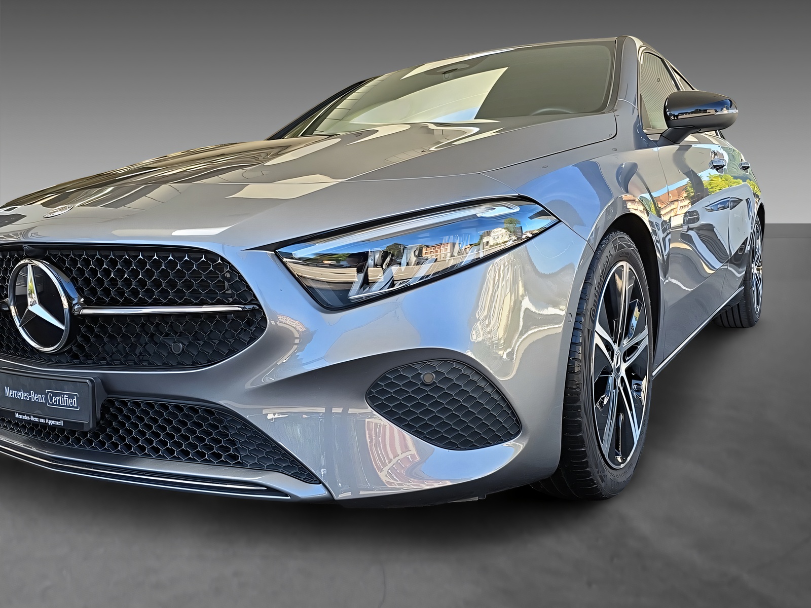 MERCEDES-BENZ A 250 4Matic-image-12