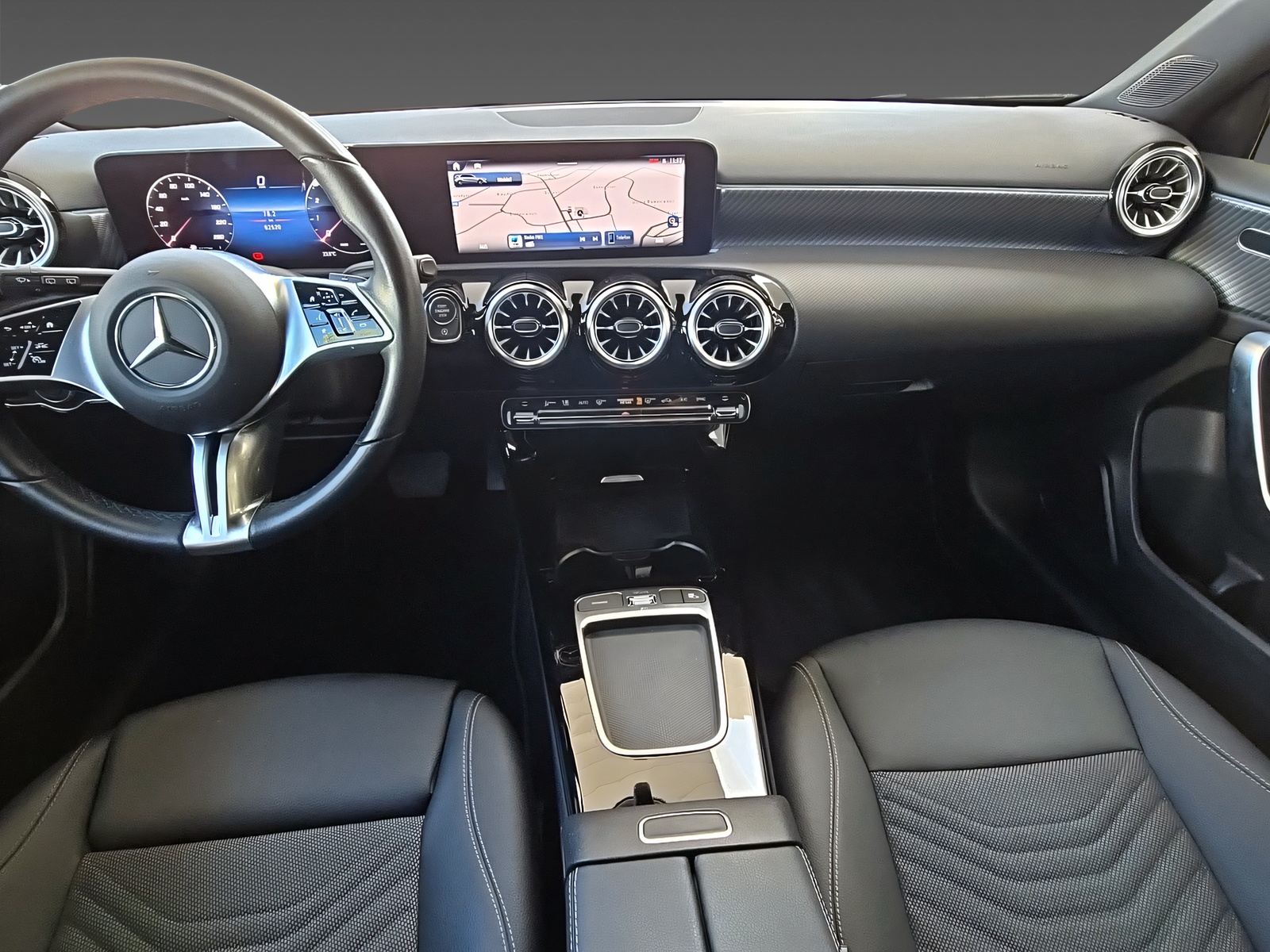 MERCEDES-BENZ A 250 4Matic-image-8