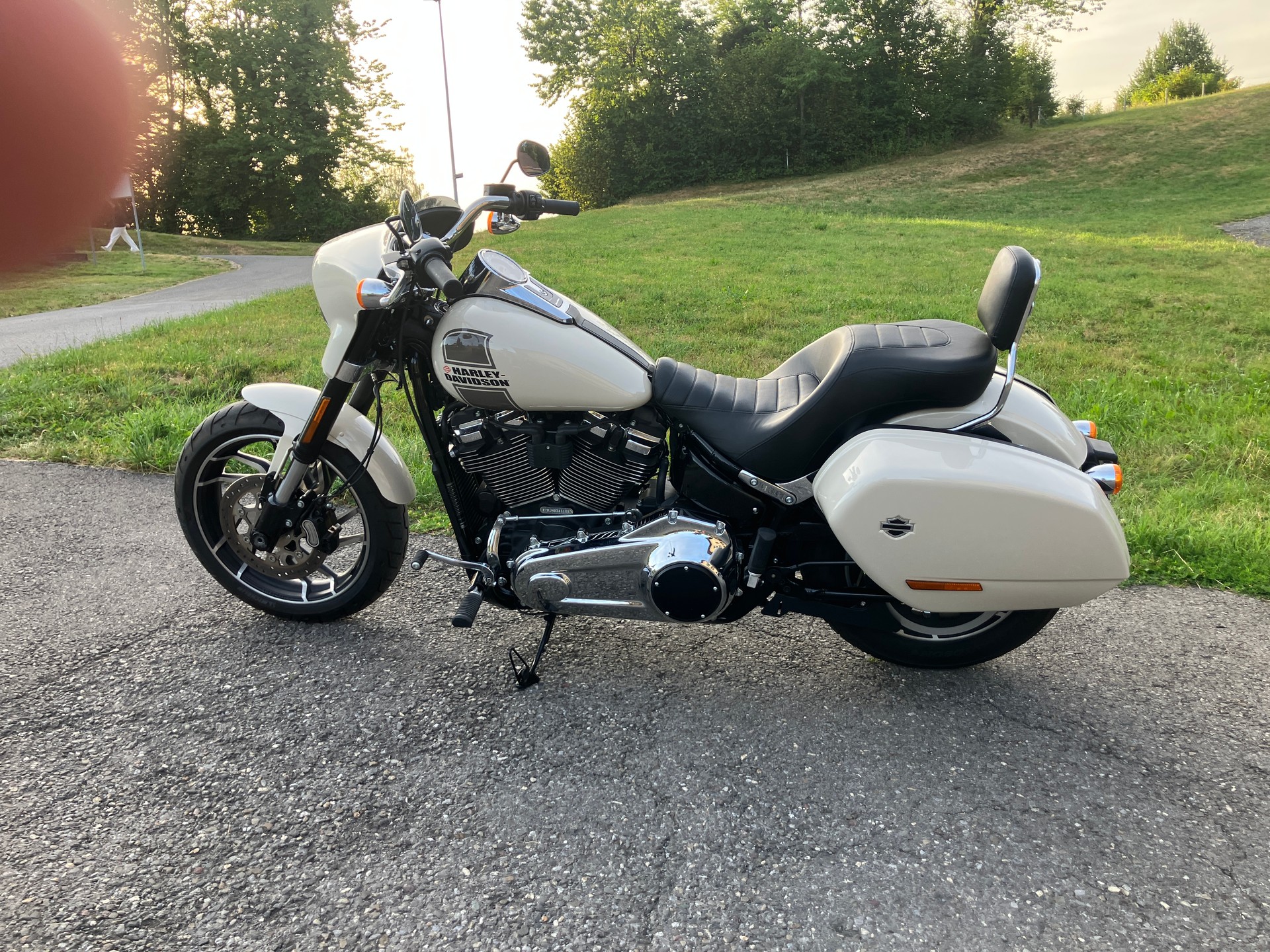HARLEY-DAVIDSON FLSB Sport Glide 107-image-2