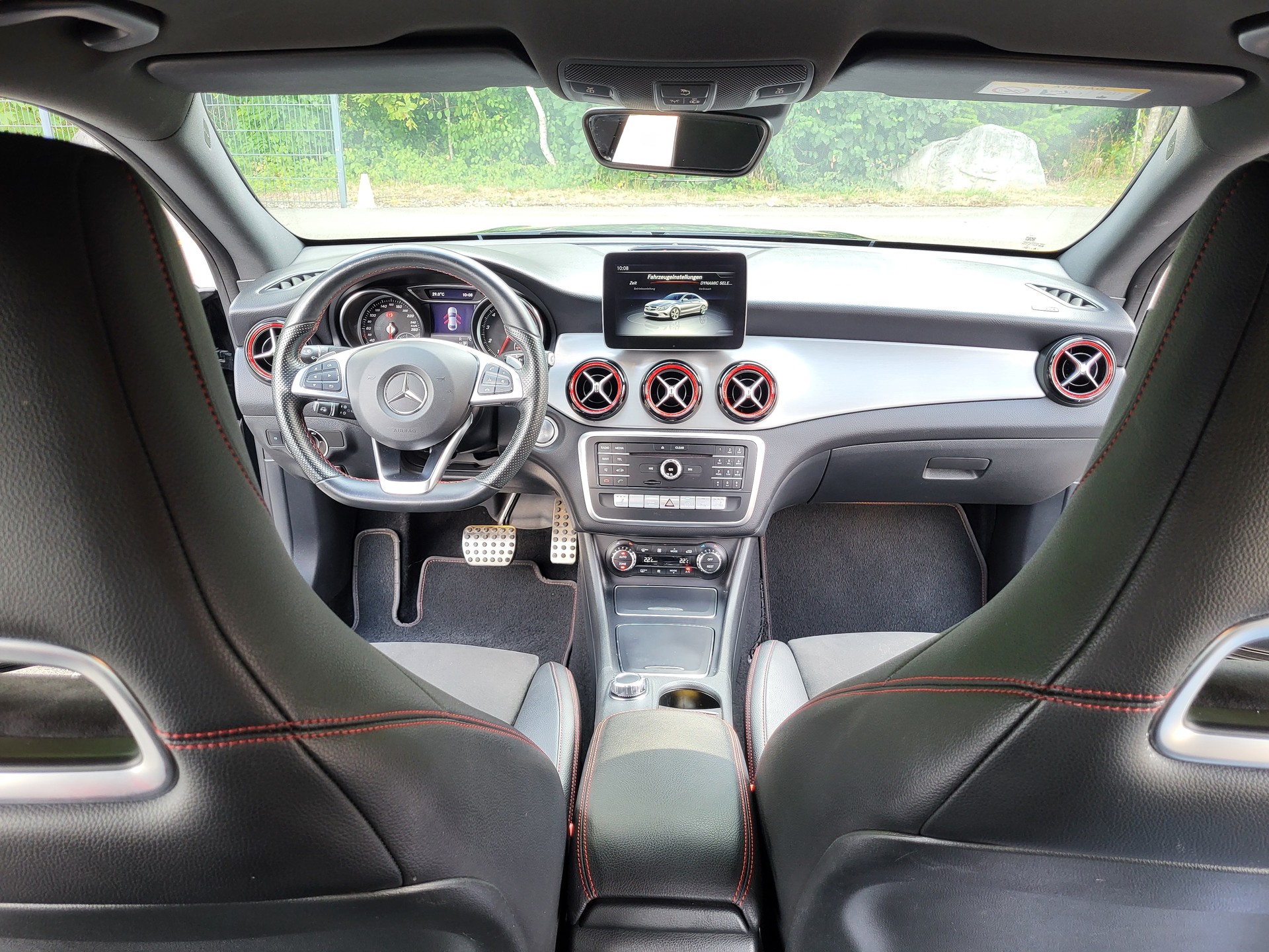 MERCEDES-BENZ CLA 250 Sport 4Matic-image-8