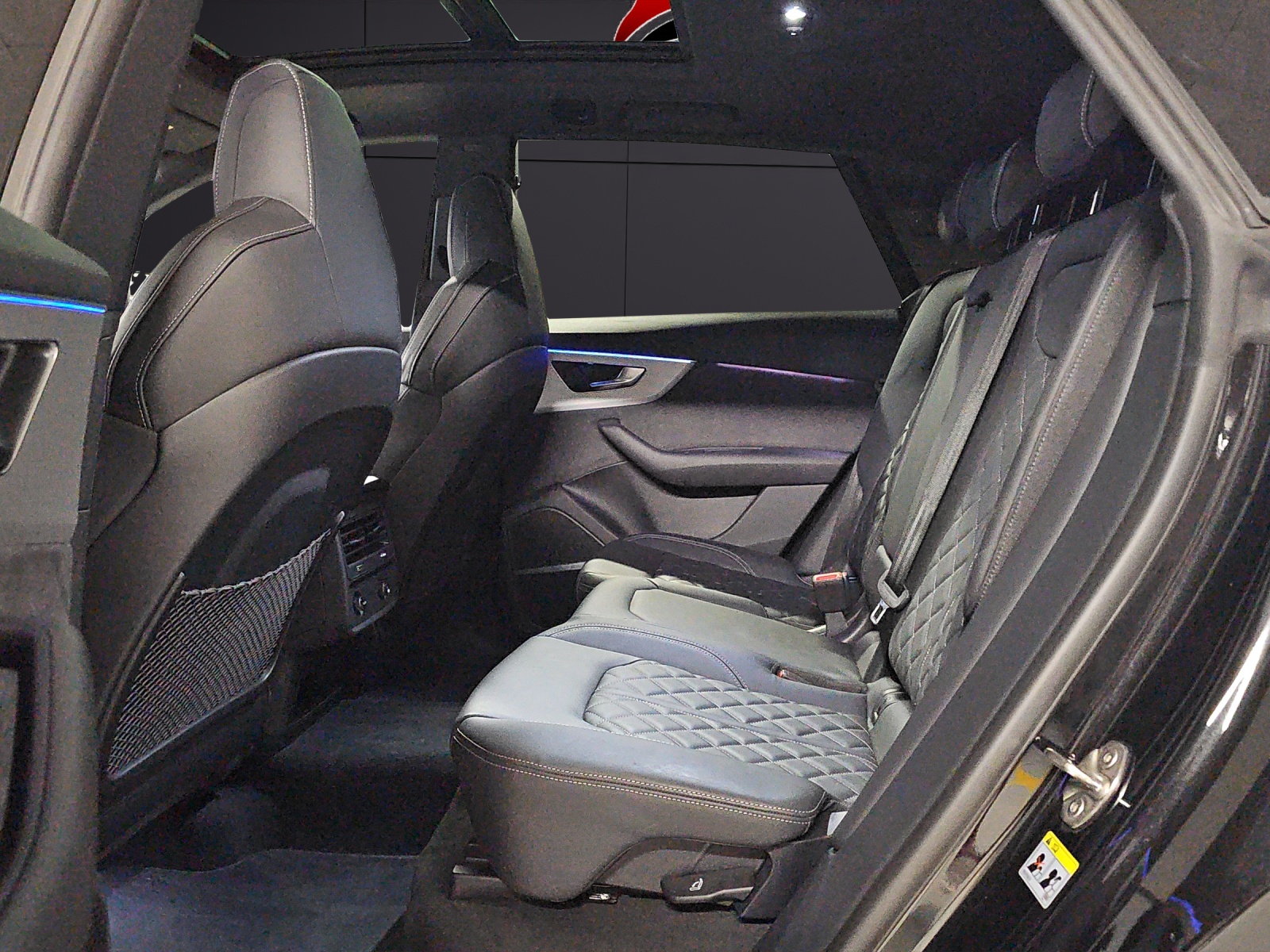 AUDI SQ8 SUV TFSI quattro tiptronic-image-15