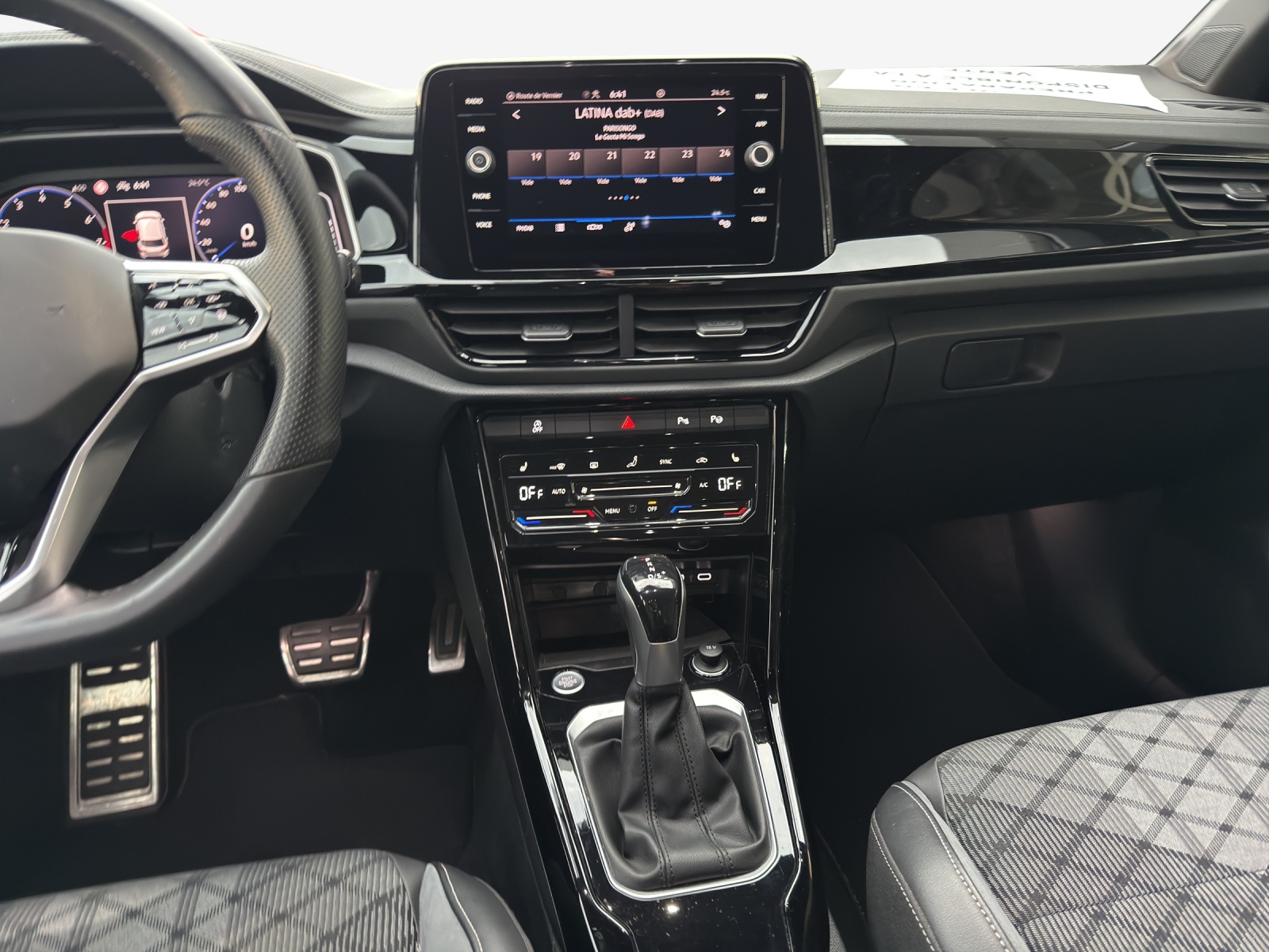 VW T-Roc 1.5 TSI EVO R-Line DSG-image-10