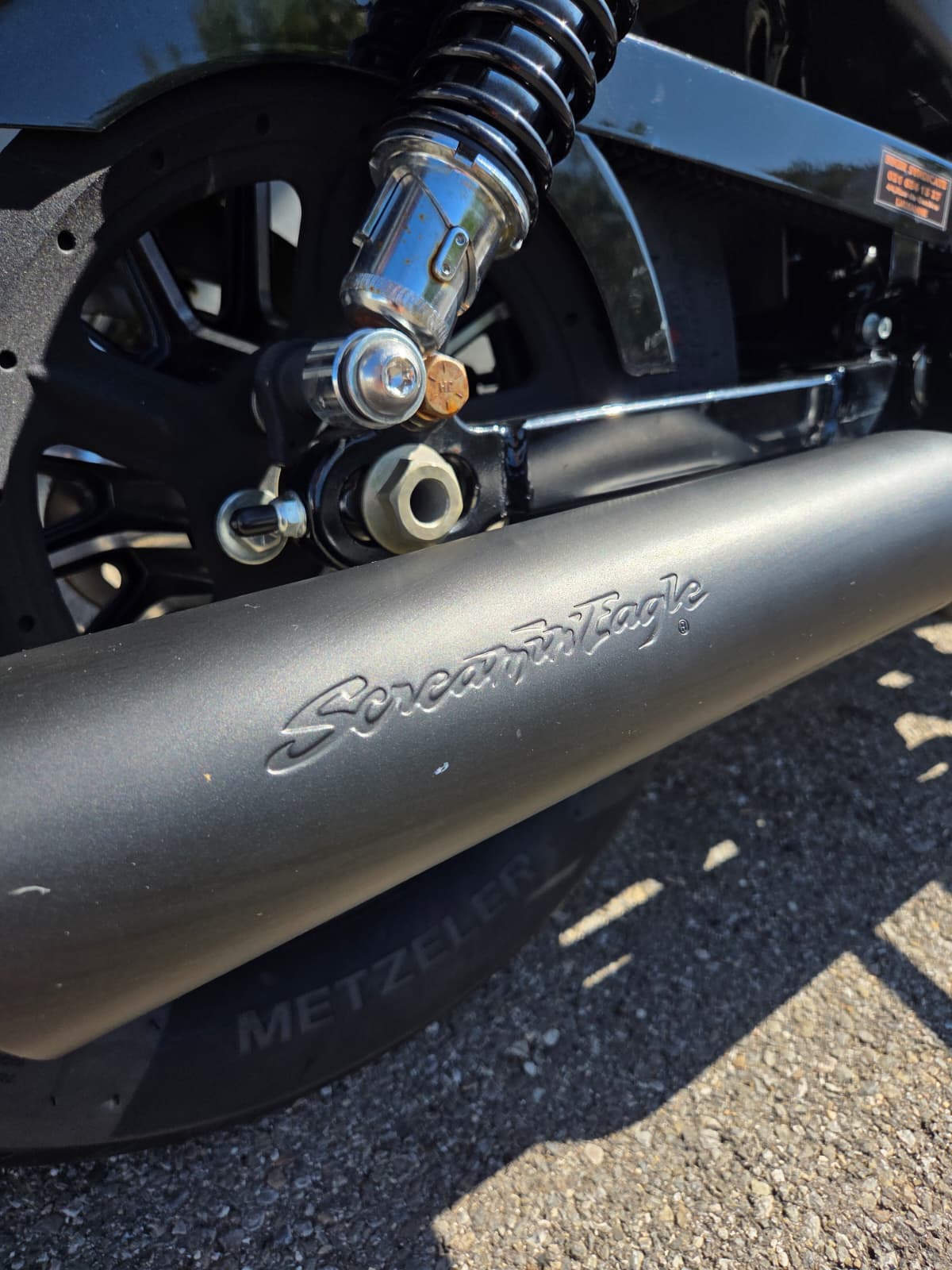 HARLEY-DAVIDSON XL 883 N Sportster Iron-image-7