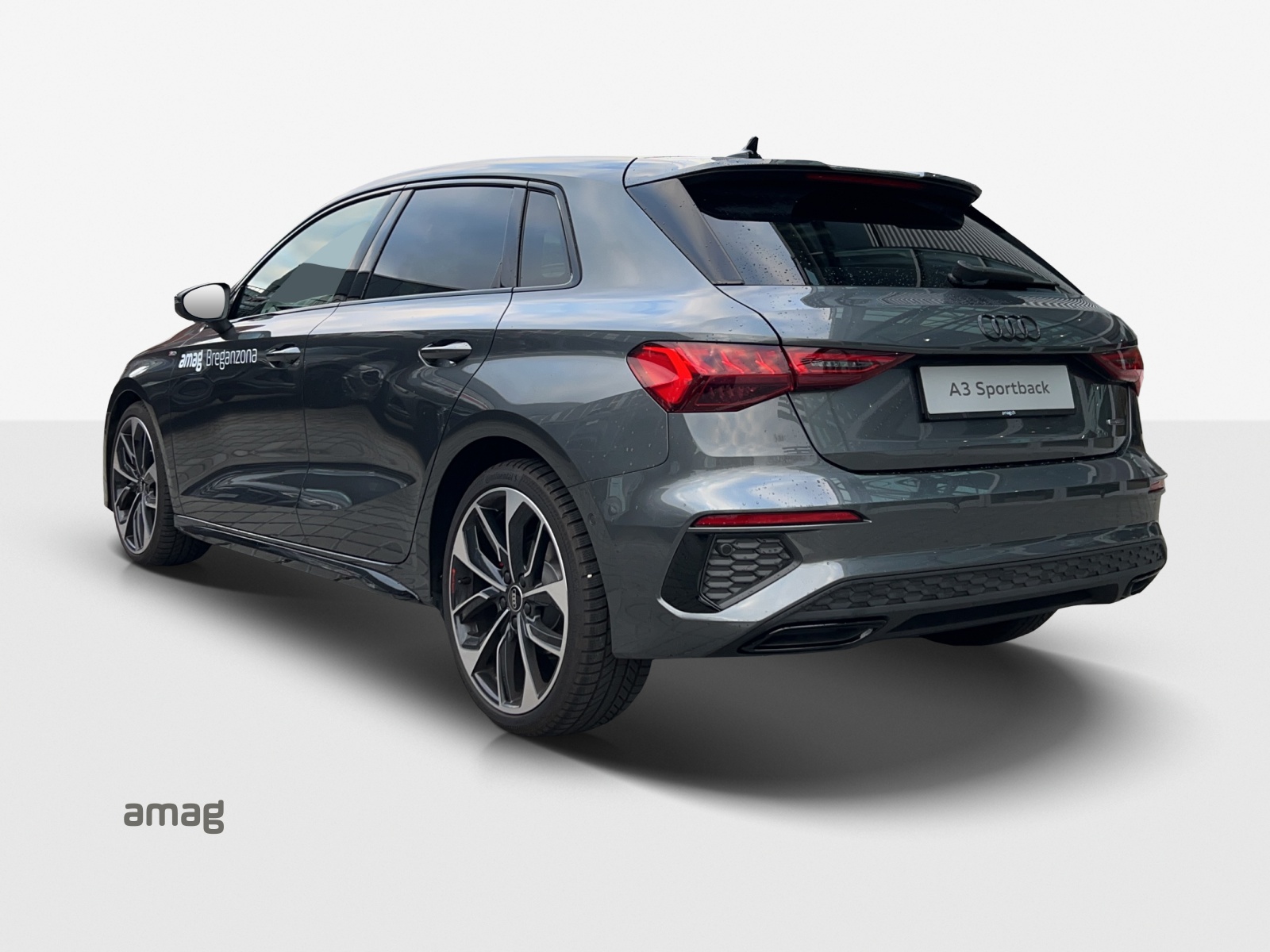 AUDI A3 Sportback 40 TDI S line S-tronic quattro-showroom-element-2
