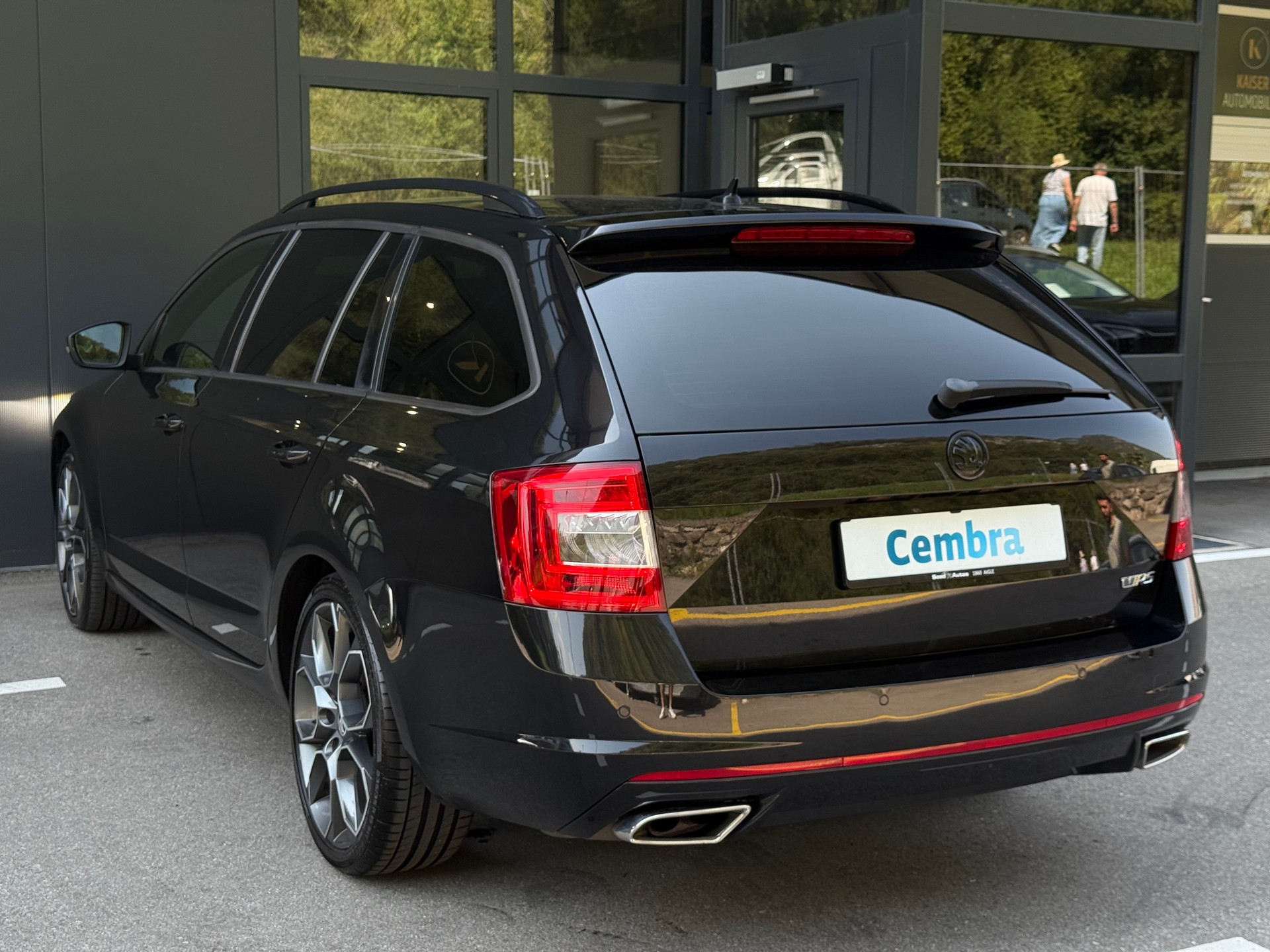 SKODA Octavia Combi 2.0 TDI RS-showroom-element-3