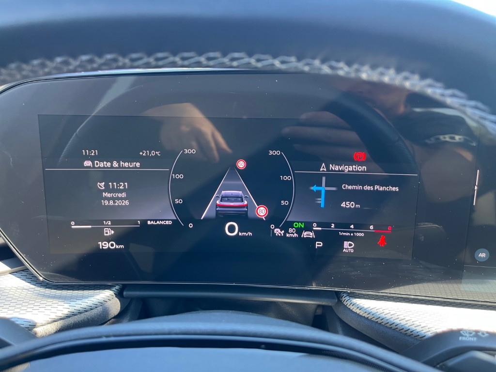 AUDI Q5 TFSI quatto 150 kW S-tronic-image-13
