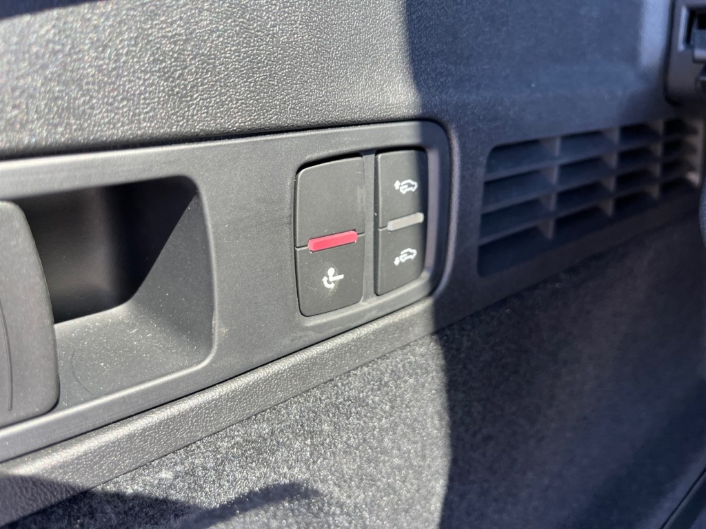 AUDI Q5 TFSI quatto 150 kW S-tronic-image-23