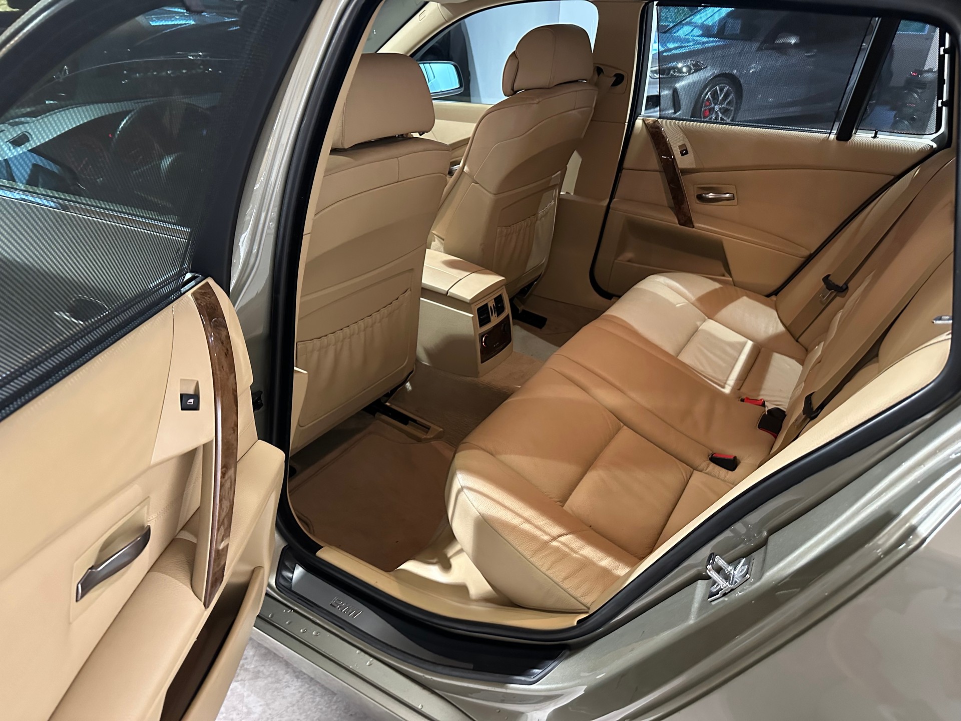 BMW 530xi Touring Nahezu Vollausgestattet und in top gepflegtem Zustand!-image-22