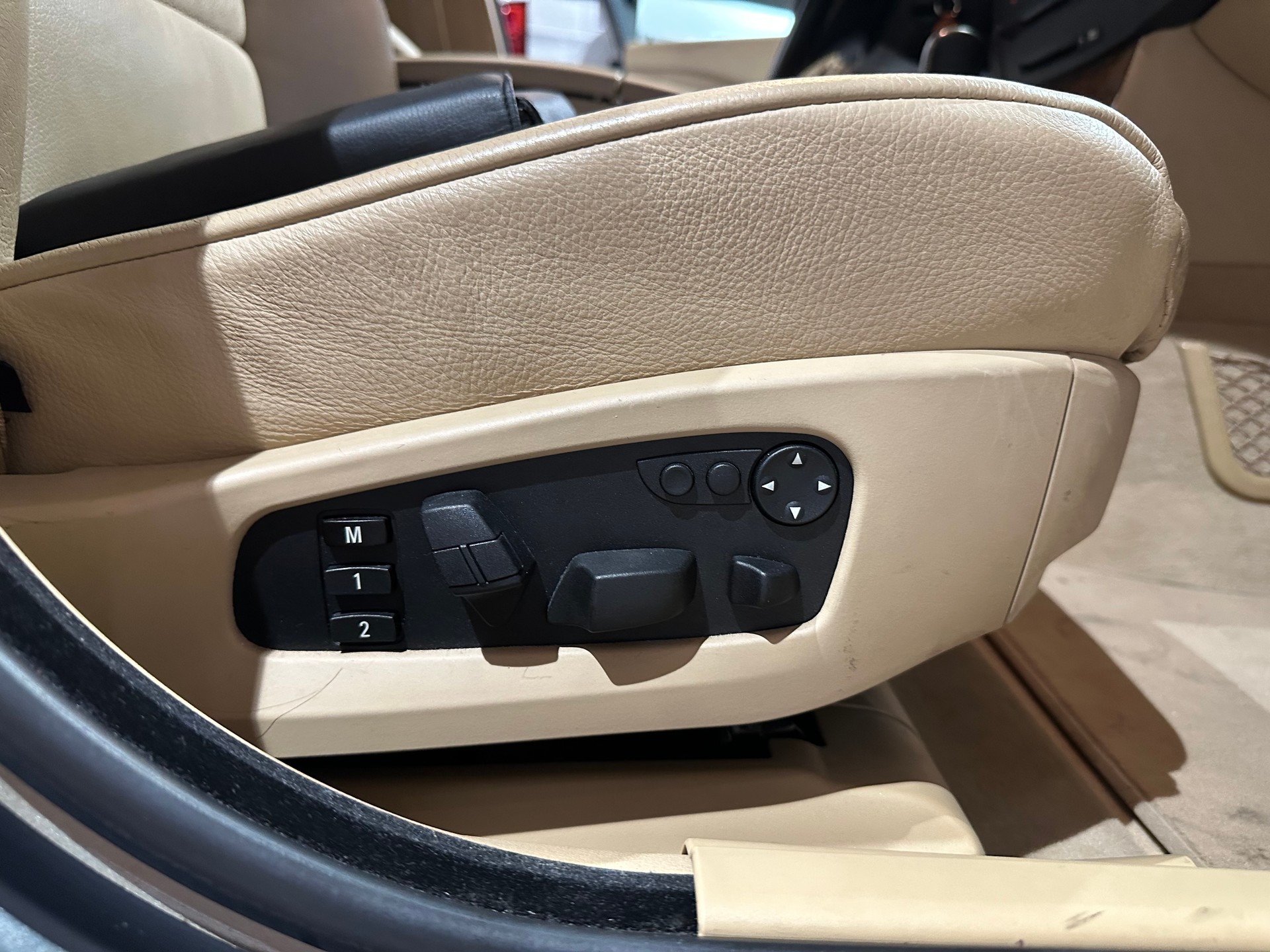 BMW 530xi Touring Nahezu Vollausgestattet und in top gepflegtem Zustand!-image-27