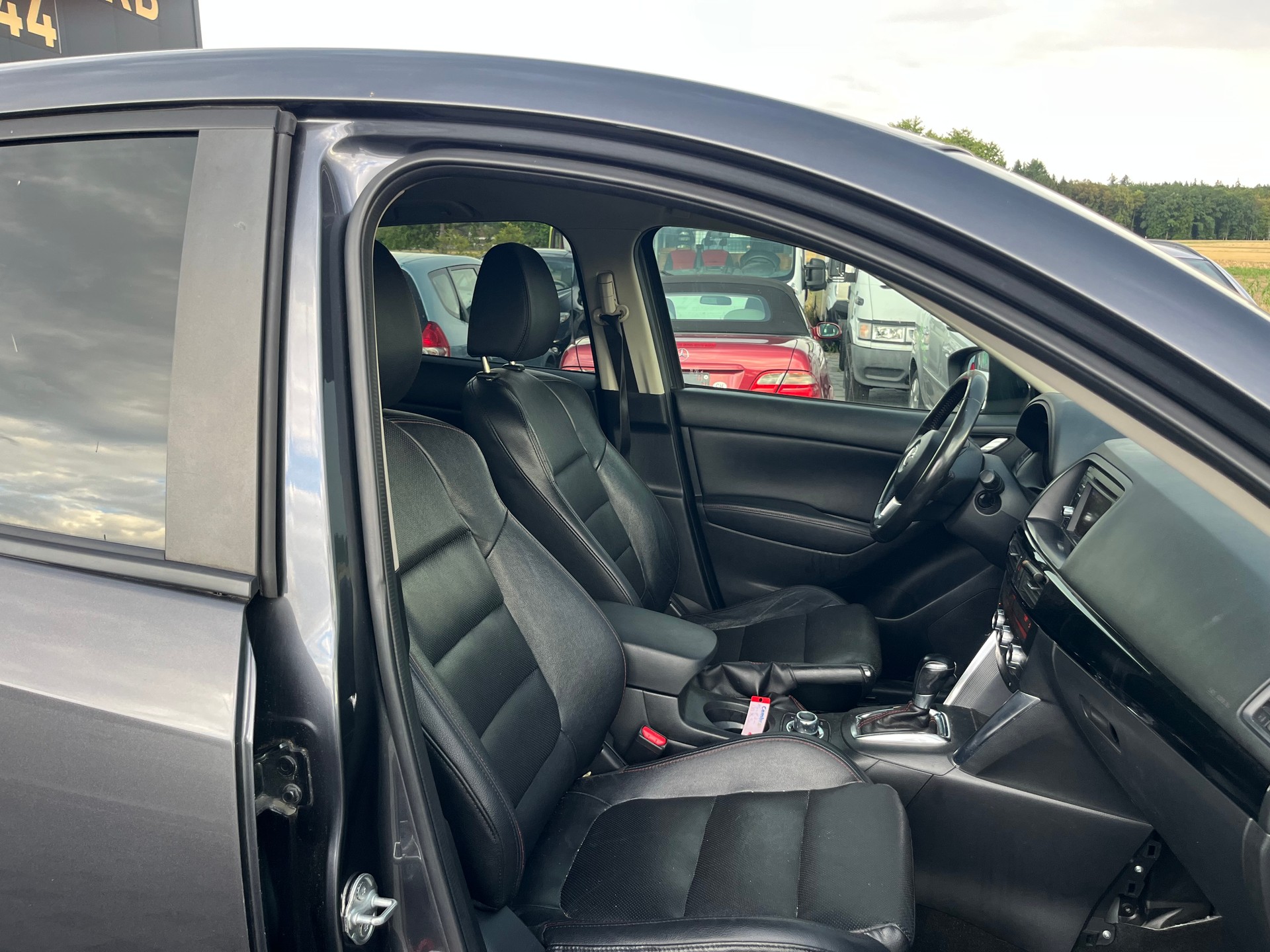 MAZDA CX-5 2.2 D HP Revolution AWD Automatic-image-9